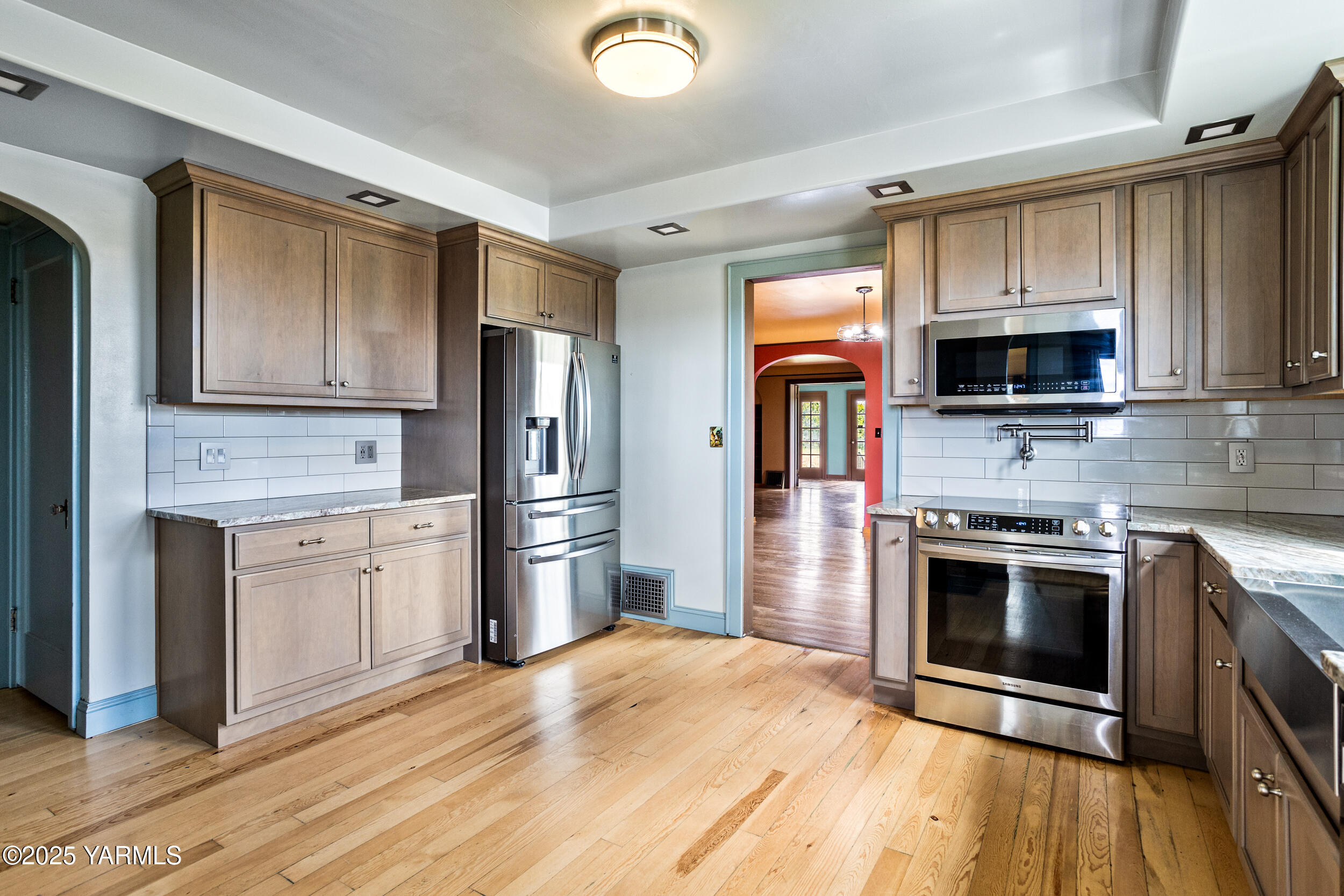 Zillah, Washington 98953, United States, 3 Bedrooms Bedrooms, ,2 BathroomsBathrooms,Residential,Active,91716