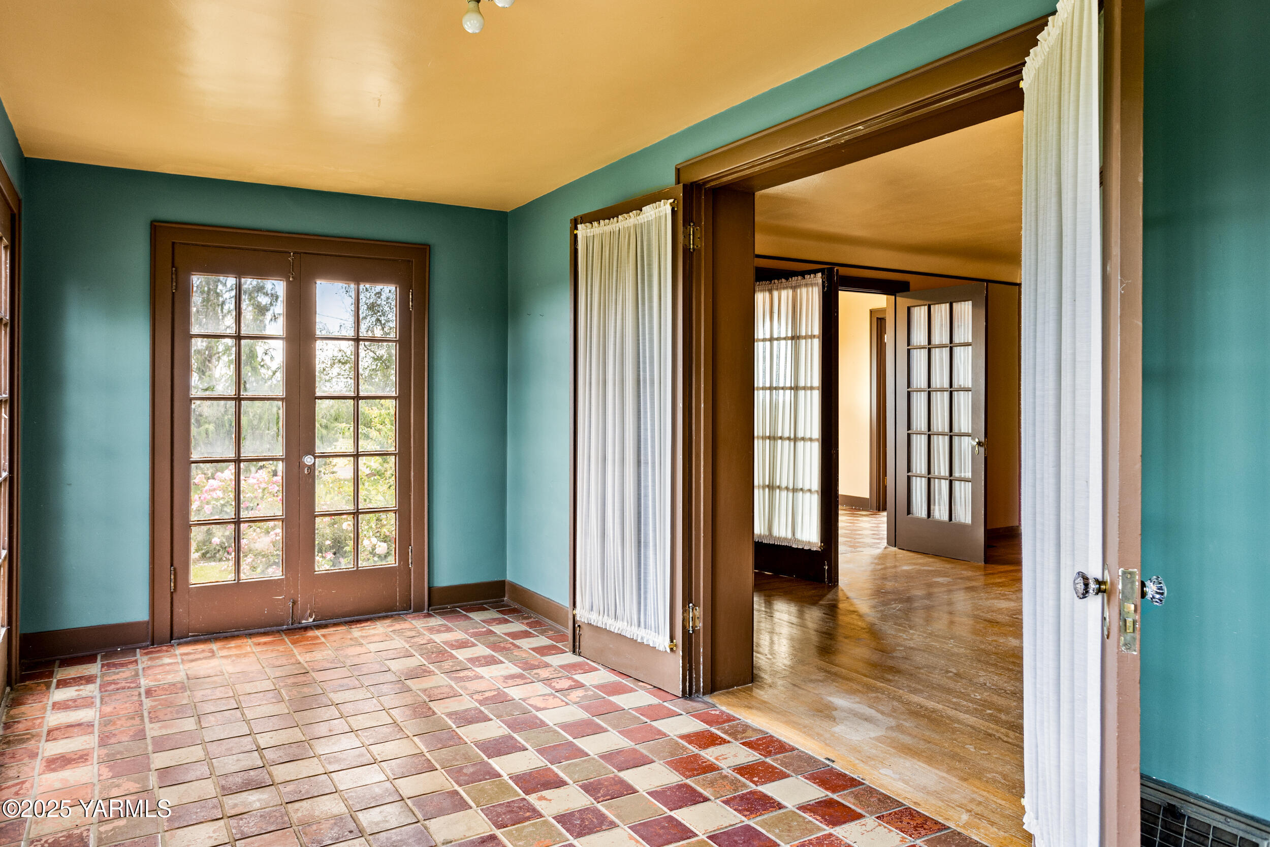 Zillah, Washington 98953, United States, 3 Bedrooms Bedrooms, ,2 BathroomsBathrooms,Residential,Active,91716