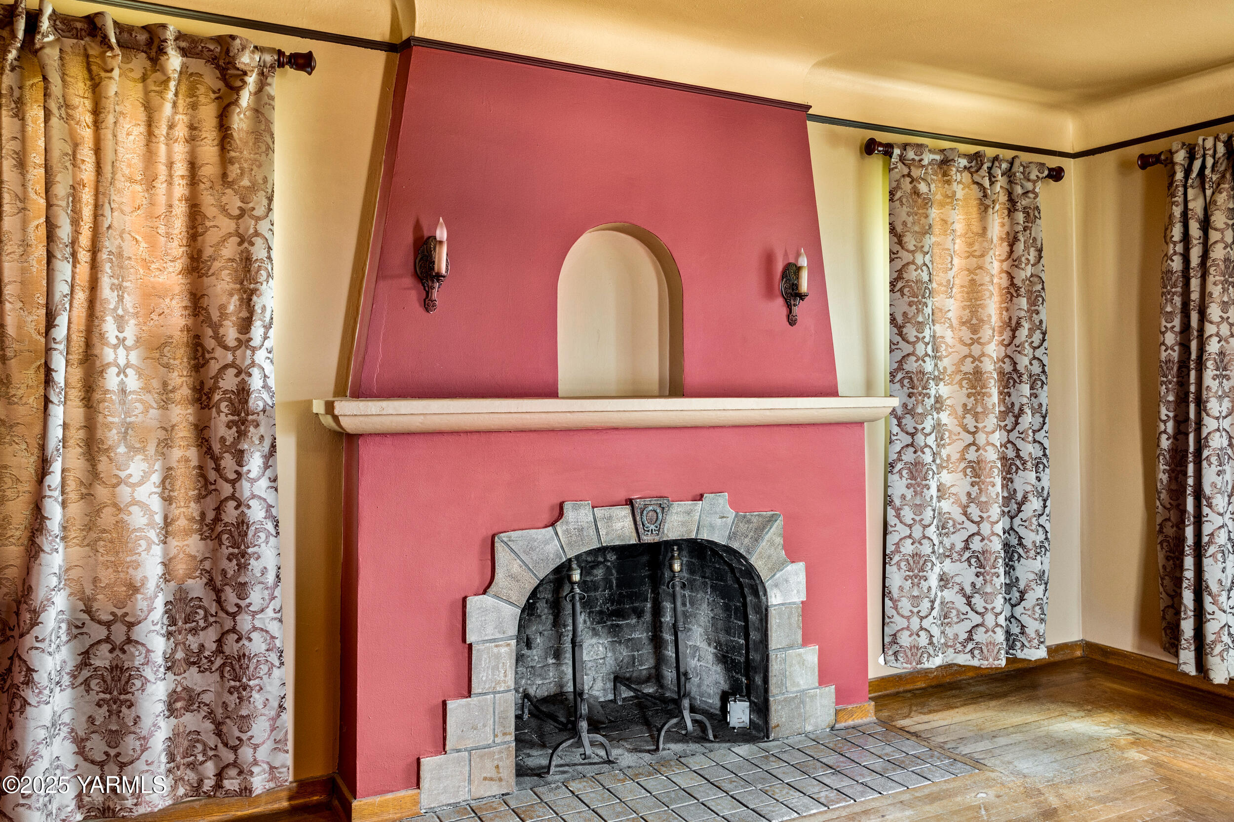 Zillah, Washington 98953, United States, 3 Bedrooms Bedrooms, ,2 BathroomsBathrooms,Residential,Active,91716