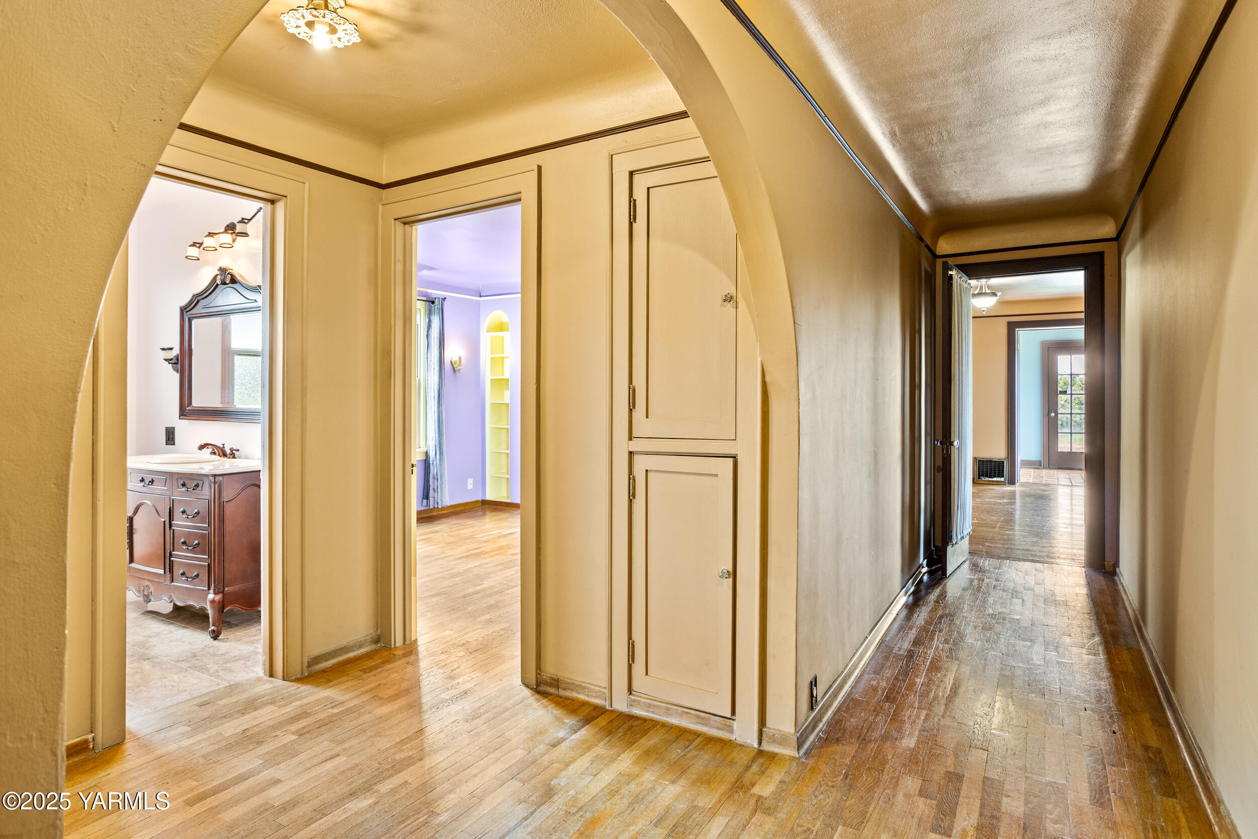 Zillah, Washington 98953, United States, 3 Bedrooms Bedrooms, ,2 BathroomsBathrooms,Residential,Active,91716