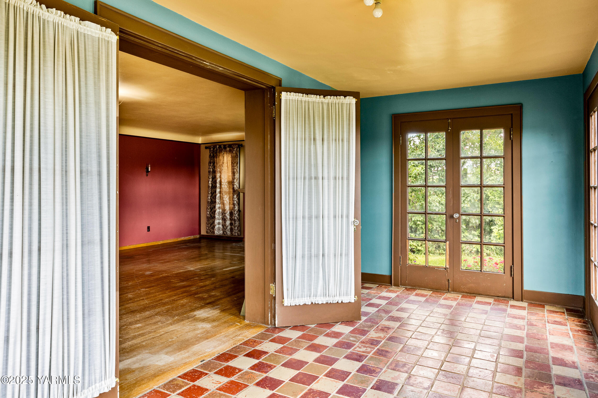 Zillah, Washington 98953, United States, 3 Bedrooms Bedrooms, ,2 BathroomsBathrooms,Residential,Active,91716