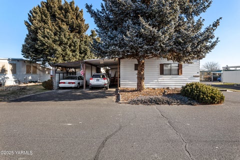 Featured picture for the property 25-240