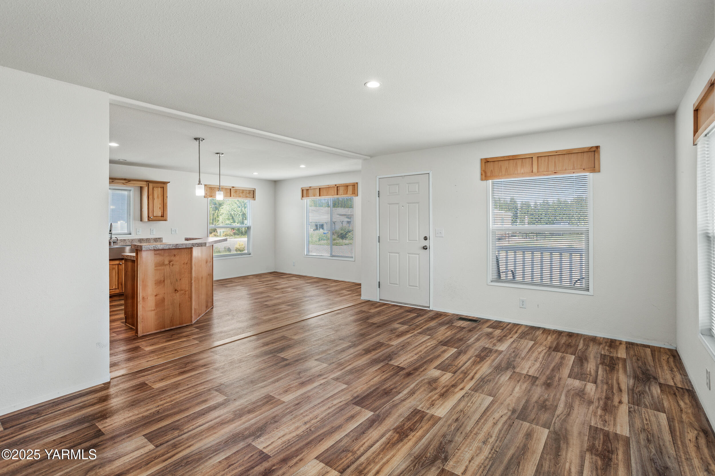 Union Gap, Washington 98903, United States, 3 Bedrooms Bedrooms, ,2 BathroomsBathrooms,Residential,Active,146297