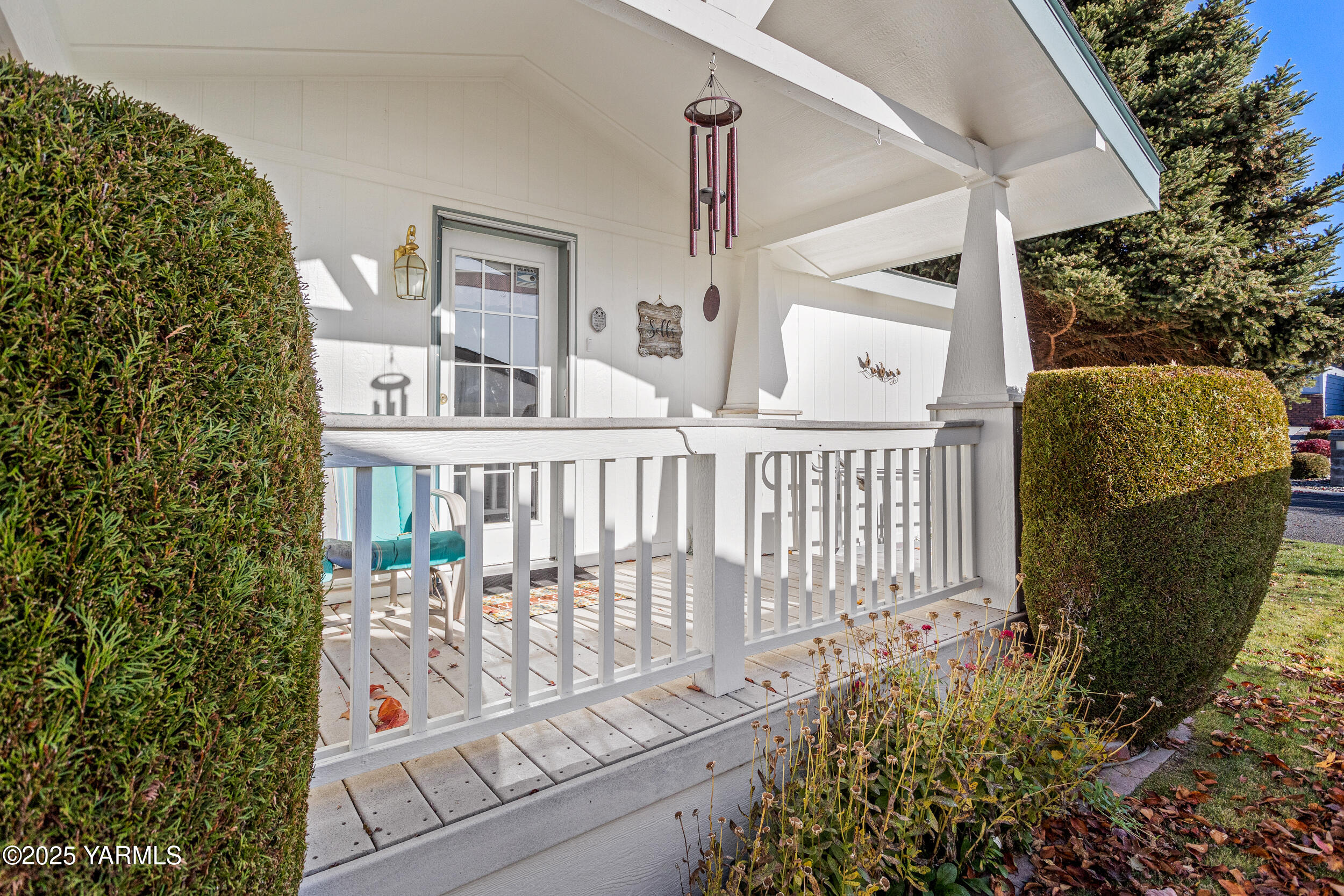 Yakima, Washington 98901, United States, 3 Bedrooms Bedrooms, ,2 BathroomsBathrooms,Residential,Active,145150