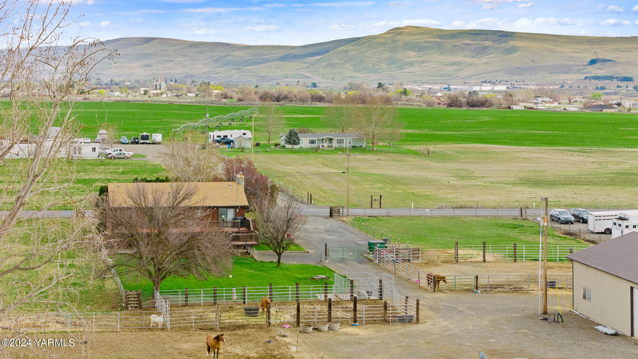 Prosser, Washington 99350, United States, 4 Bedrooms Bedrooms, ,2 BathroomsBathrooms,Residential,Active,61943