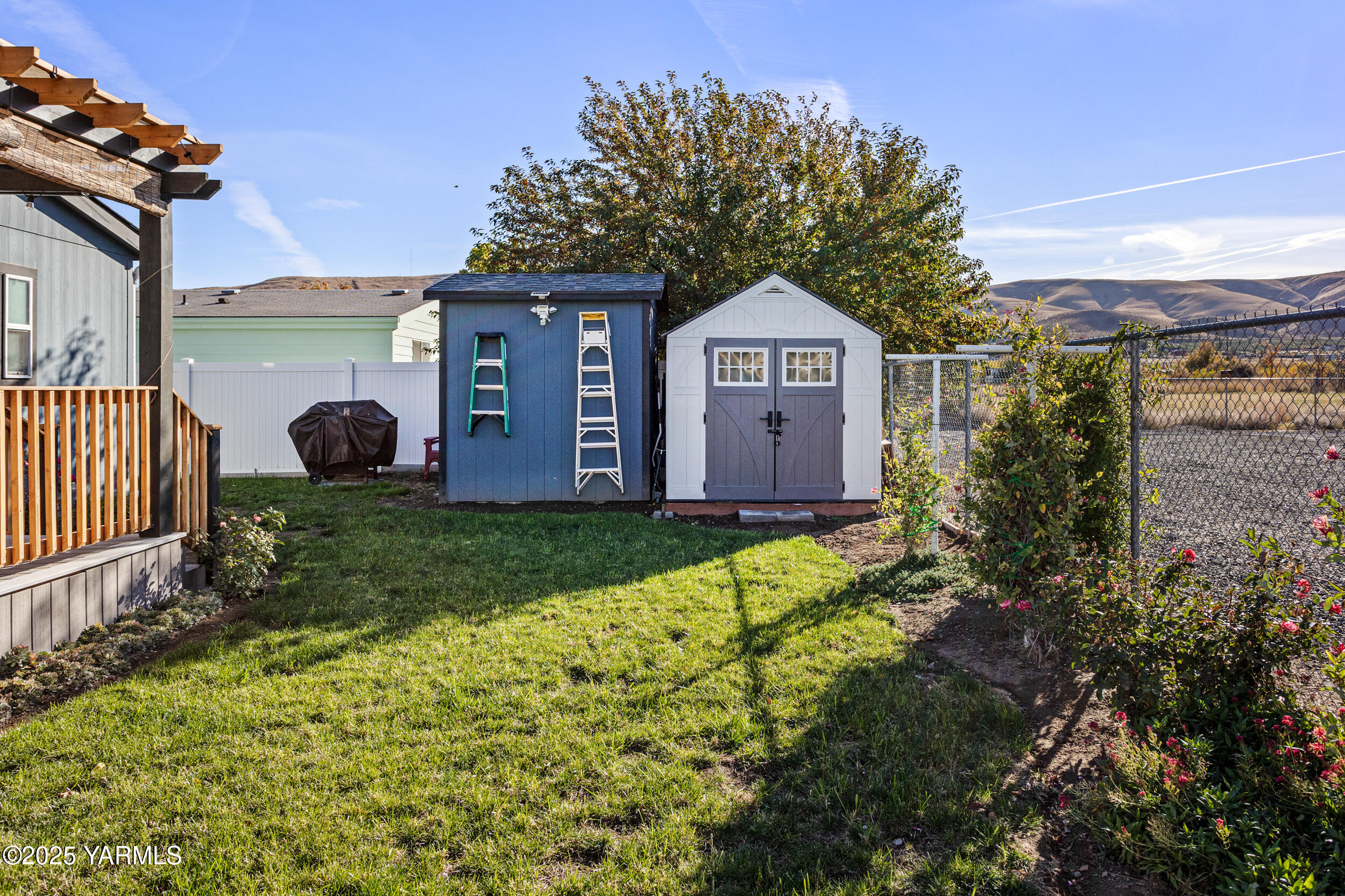 Union Gap, Washington 98903, United States, 3 Bedrooms Bedrooms, ,2 BathroomsBathrooms,Residential,Active,232627