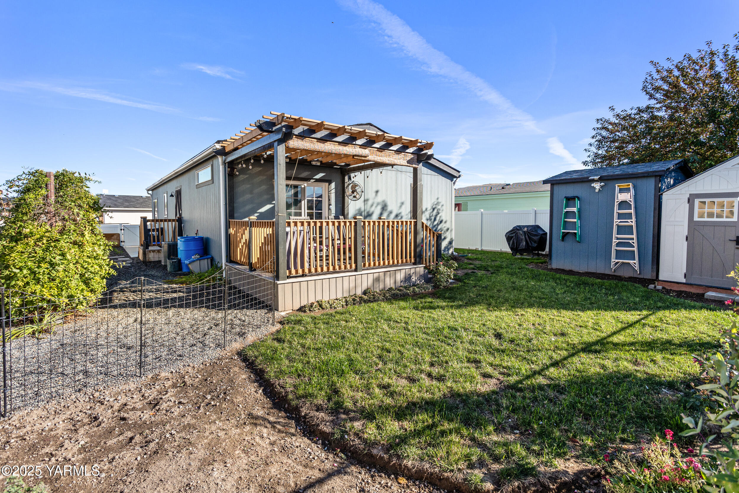 Union Gap, Washington 98903, United States, 3 Bedrooms Bedrooms, ,2 BathroomsBathrooms,Residential,Active,232627