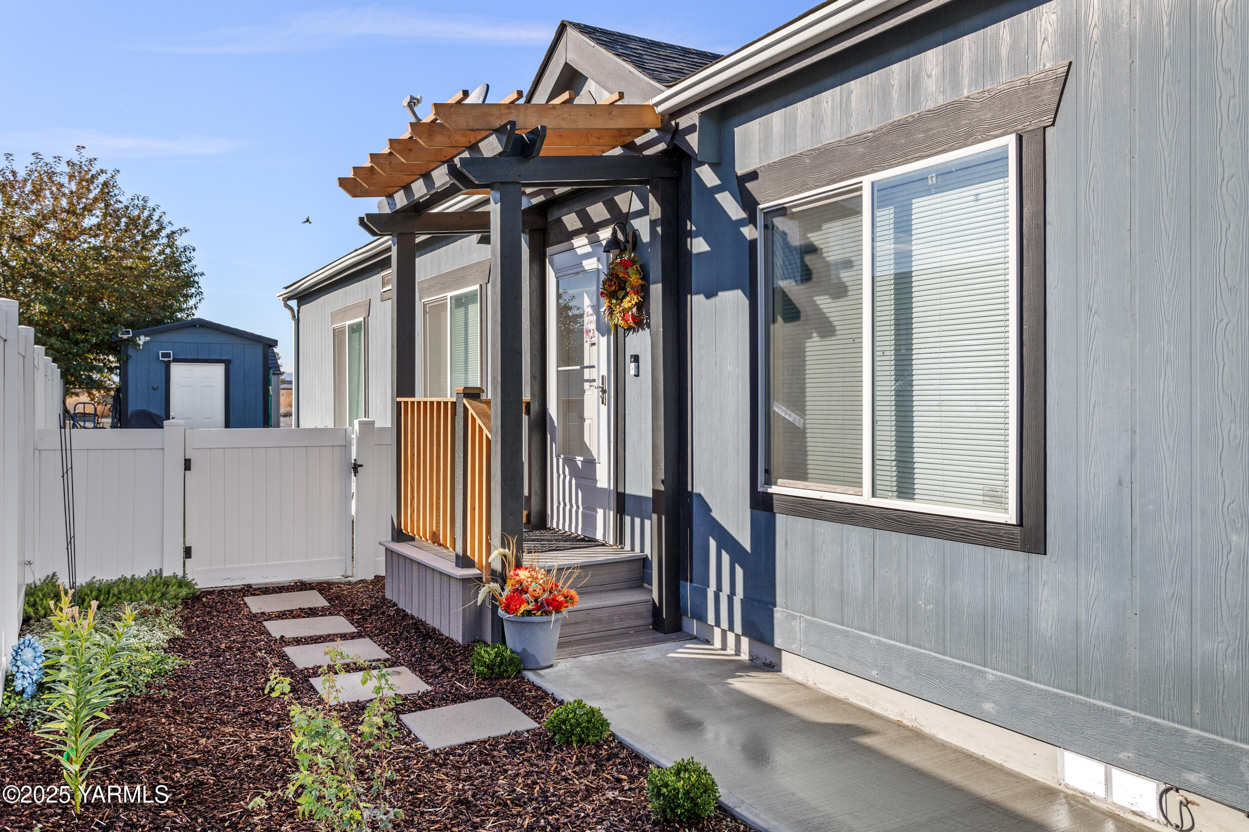 Union Gap, Washington 98903, United States, 3 Bedrooms Bedrooms, ,2 BathroomsBathrooms,Residential,Active,232627