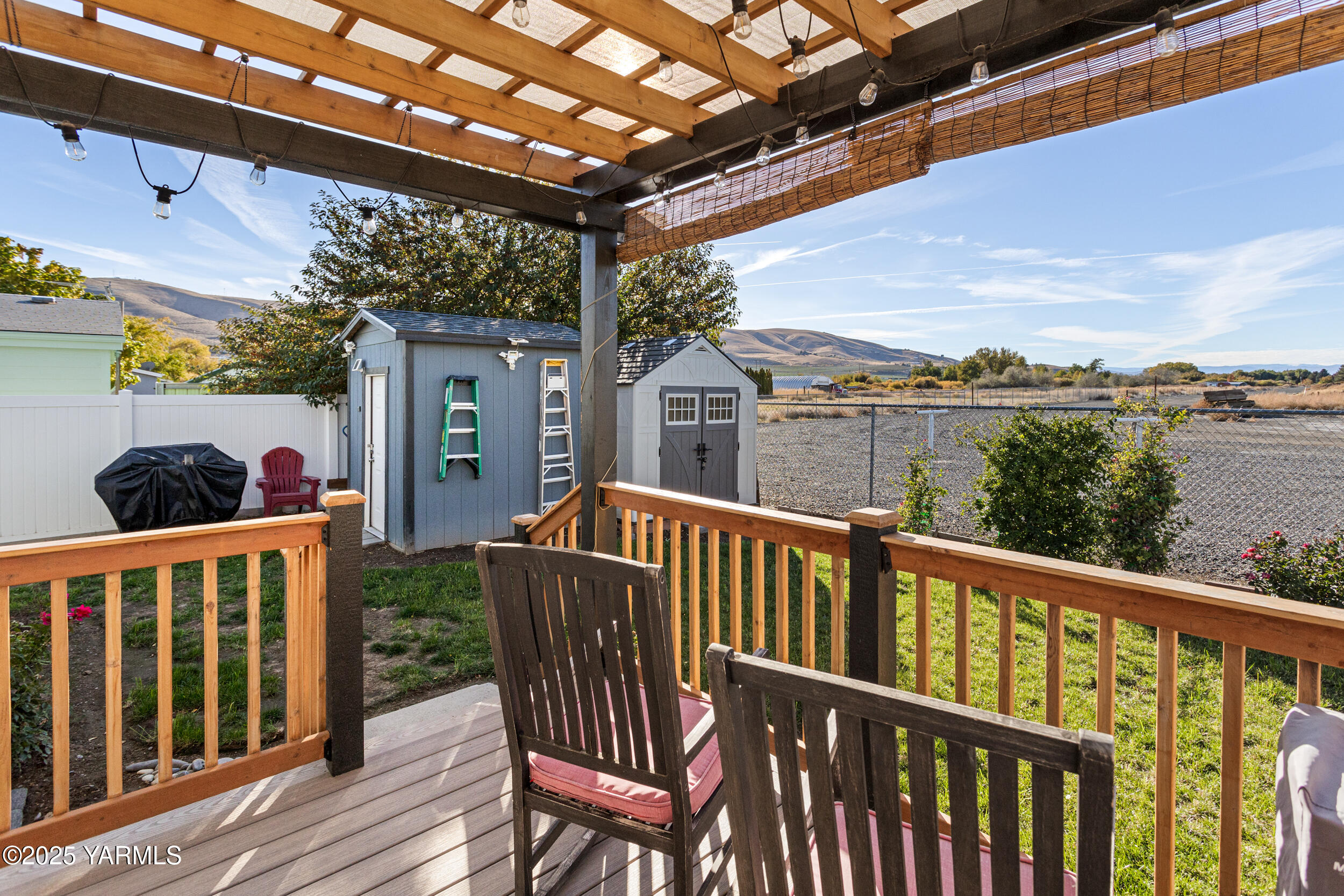 Union Gap, Washington 98903, United States, 3 Bedrooms Bedrooms, ,2 BathroomsBathrooms,Residential,Active,232627