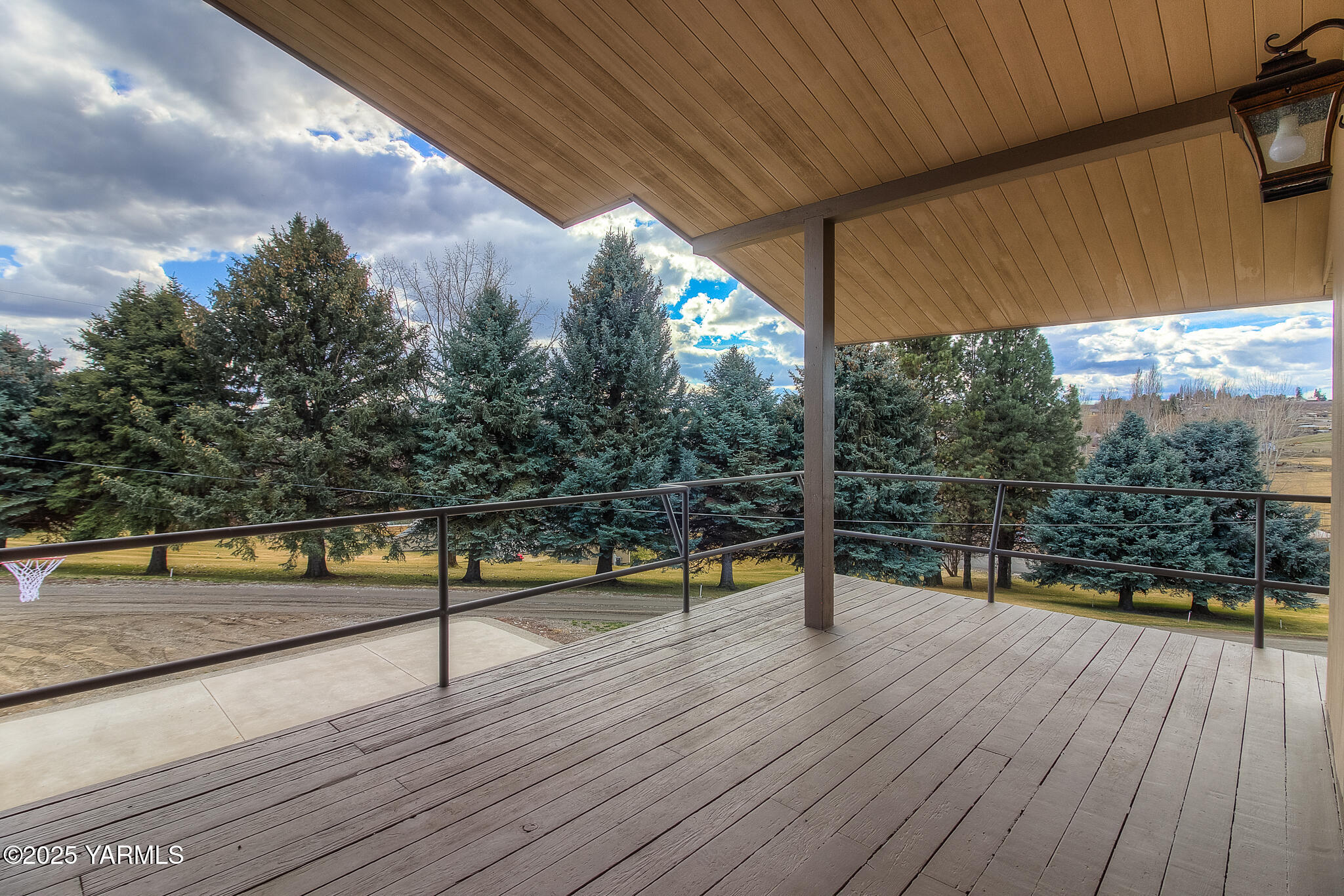 Selah, Washington 98942, United States, 4 Bedrooms Bedrooms, ,3 BathroomsBathrooms,Residential,Active,154909