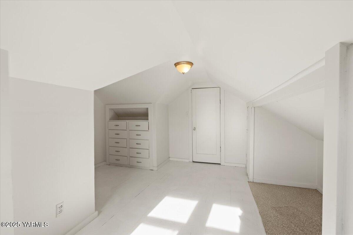 Yakima, Washington 98902, United States, 2 Bedrooms Bedrooms, ,2 BathroomsBathrooms,Residential,Active,138635