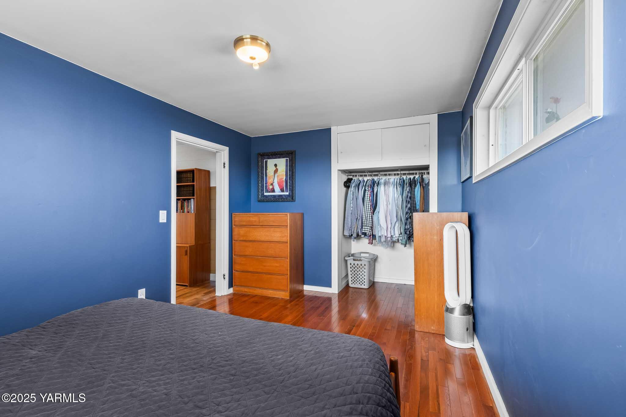 Zillah, Washington 98953, United States, 4 Bedrooms Bedrooms, ,2 BathroomsBathrooms,Residential,Active,231838