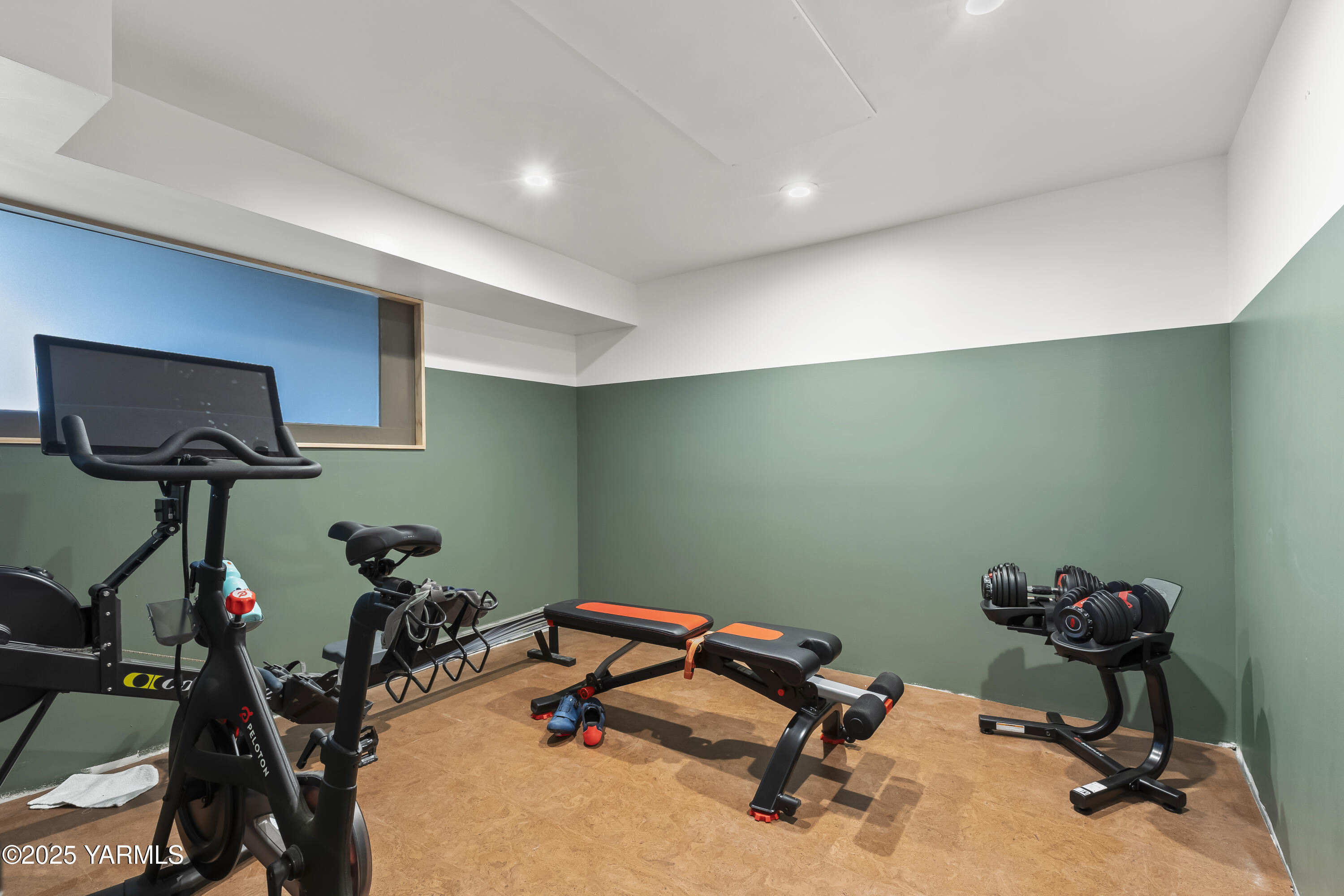 Zillah, Washington 98953, United States, 4 Bedrooms Bedrooms, ,2 BathroomsBathrooms,Residential,Active,231838