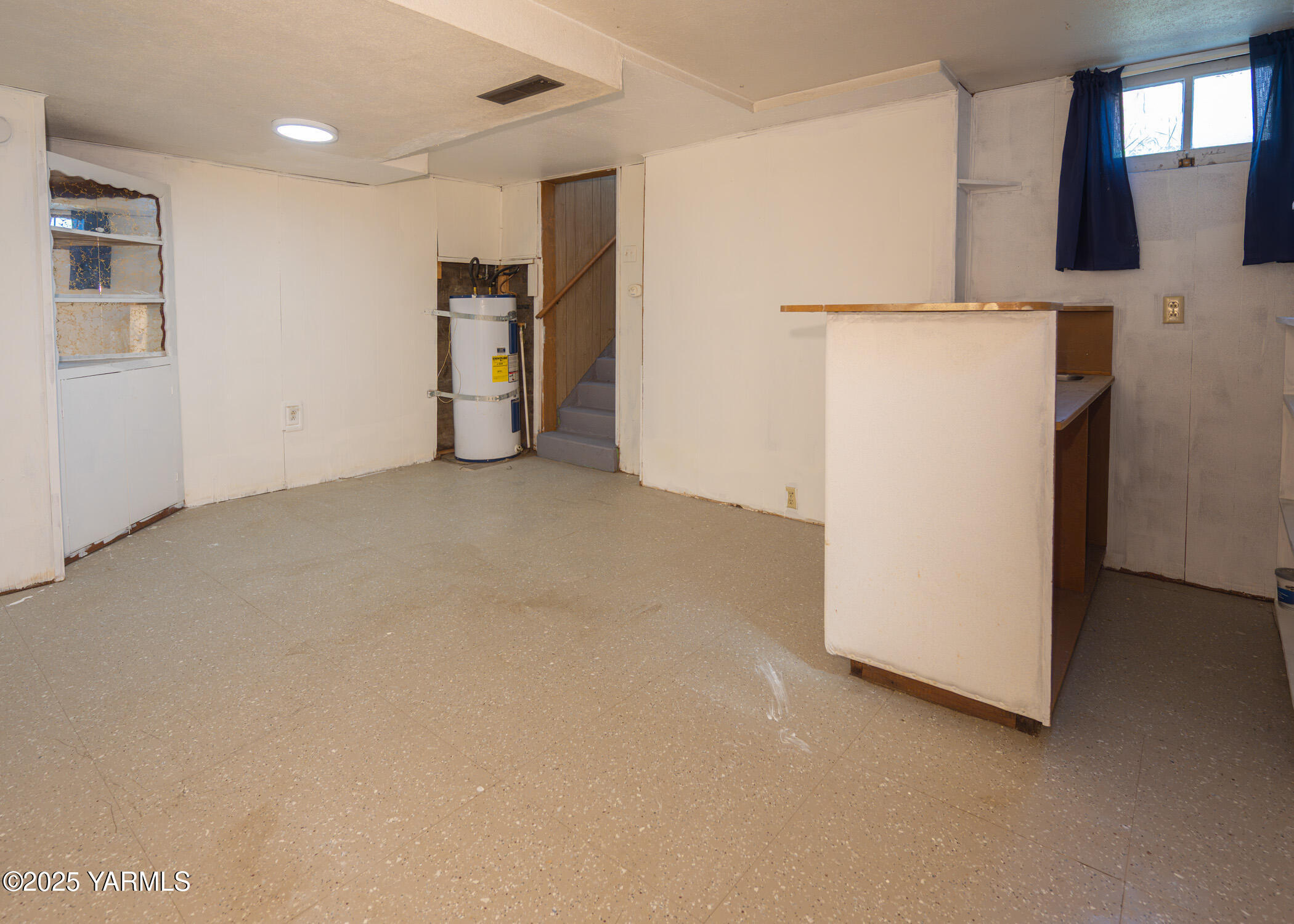 Yakima, Washington 98902, United States, 3 Bedrooms Bedrooms, ,1 BathroomBathrooms,Residential,Active,145504