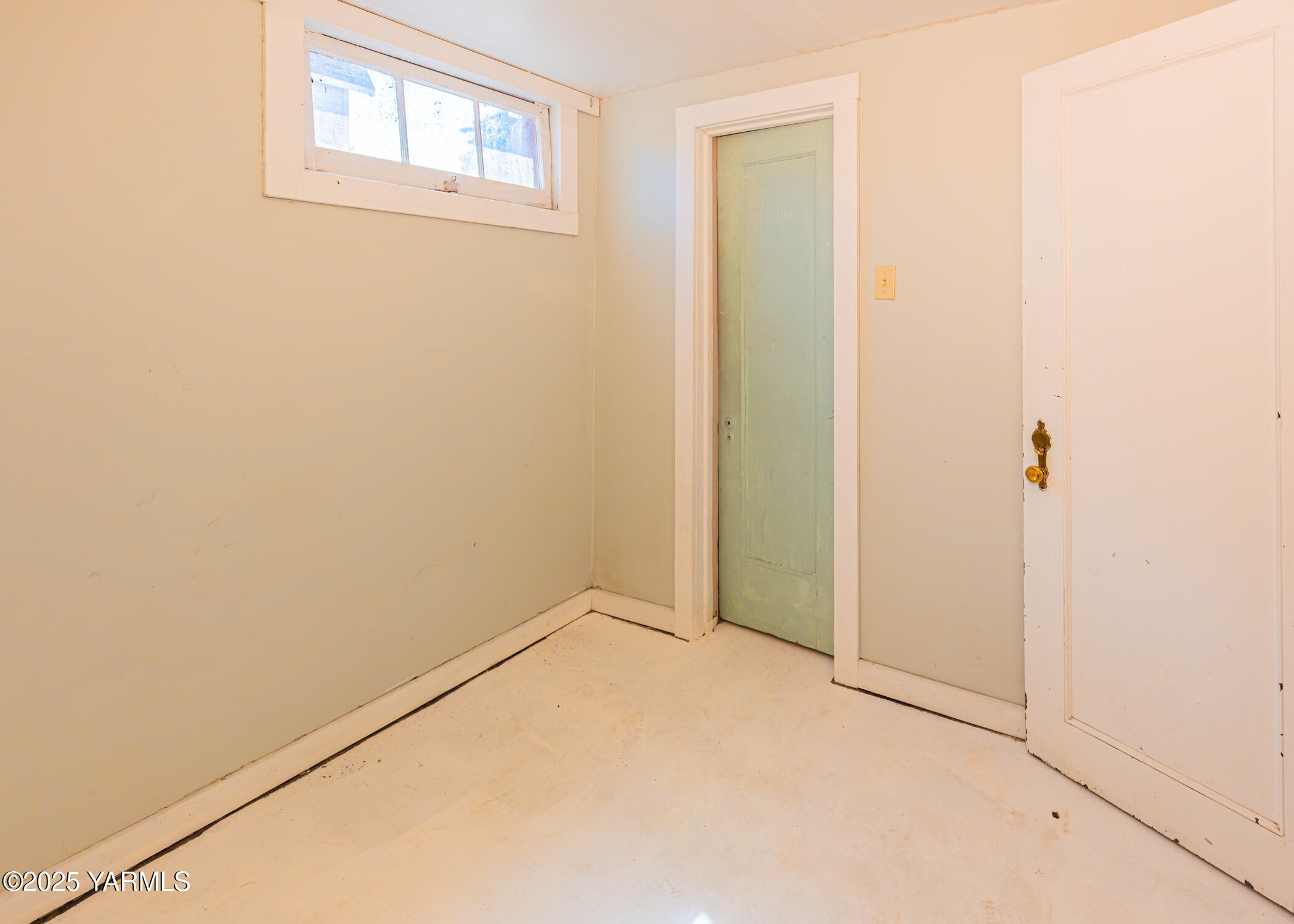 Yakima, Washington 98902, United States, 3 Bedrooms Bedrooms, ,1 BathroomBathrooms,Residential,Active,145504