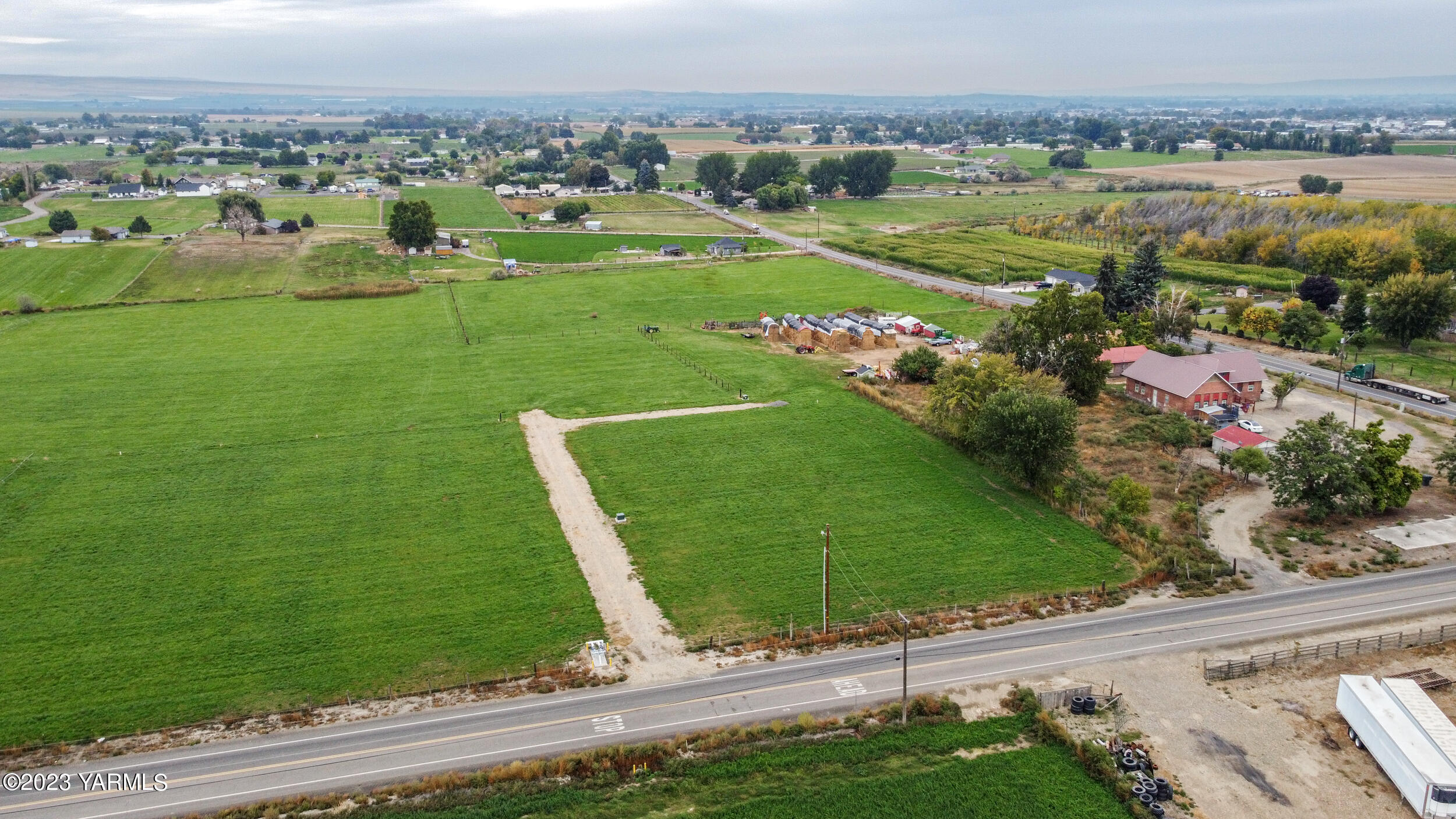 Sunnyside, Washington 98944, United States, ,Land,Active,69972