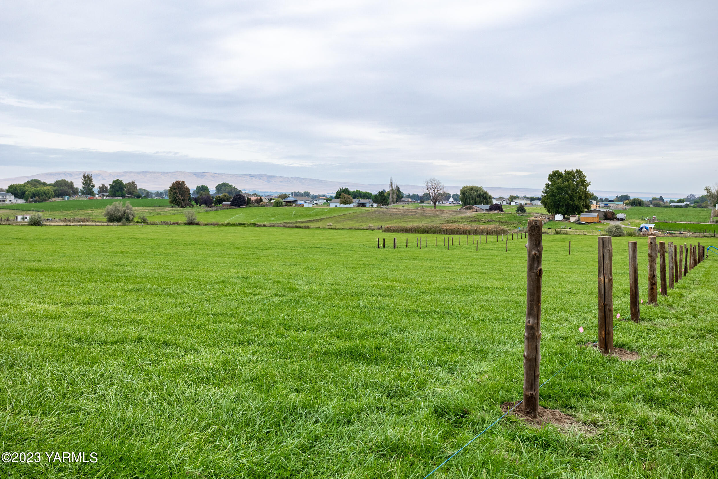 Sunnyside, Washington 98944, United States, ,Land,Active,69972