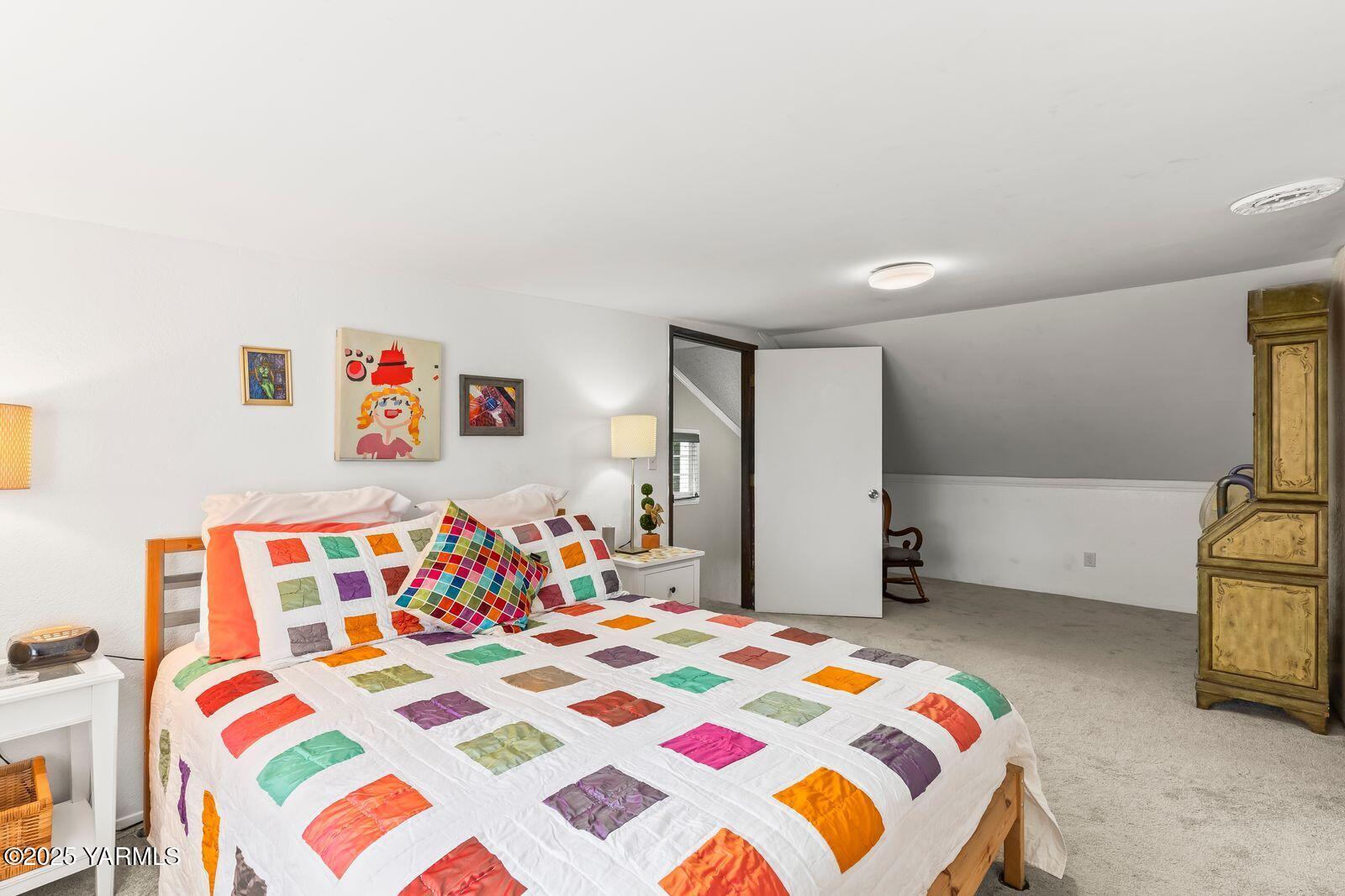 Yakima, Washington 98903, United States, 3 Bedrooms Bedrooms, ,2 BathroomsBathrooms,Residential,Active,202601