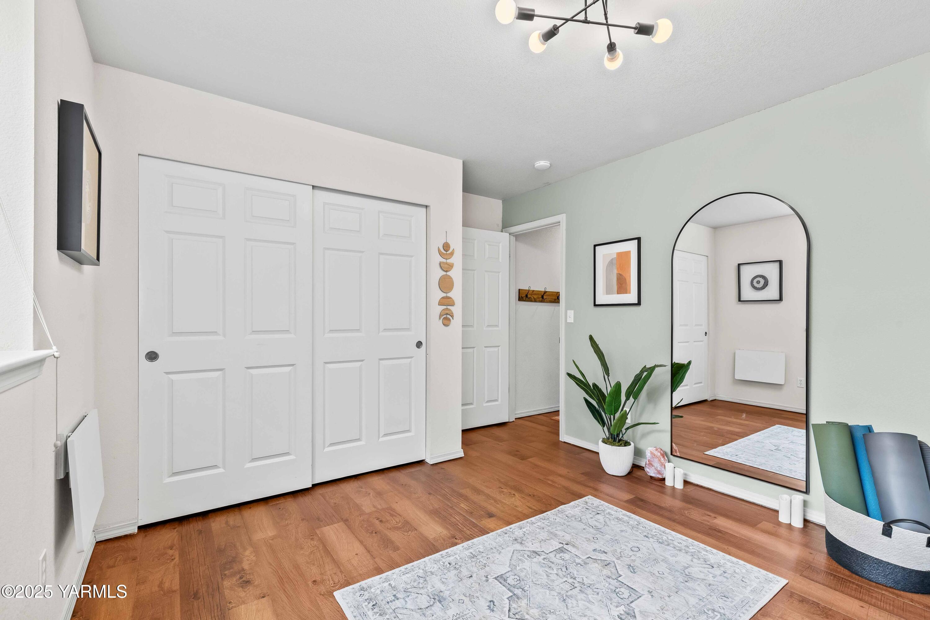 Selah, Washington 98942, United States, 4 Bedrooms Bedrooms, ,3 BathroomsBathrooms,Residential,Pending,120118