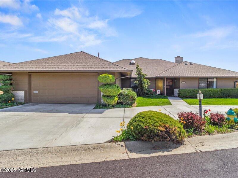 Yakima, Washington 98908, United States, 3 Bedrooms Bedrooms, ,3 BathroomsBathrooms,Residential,Active,116540