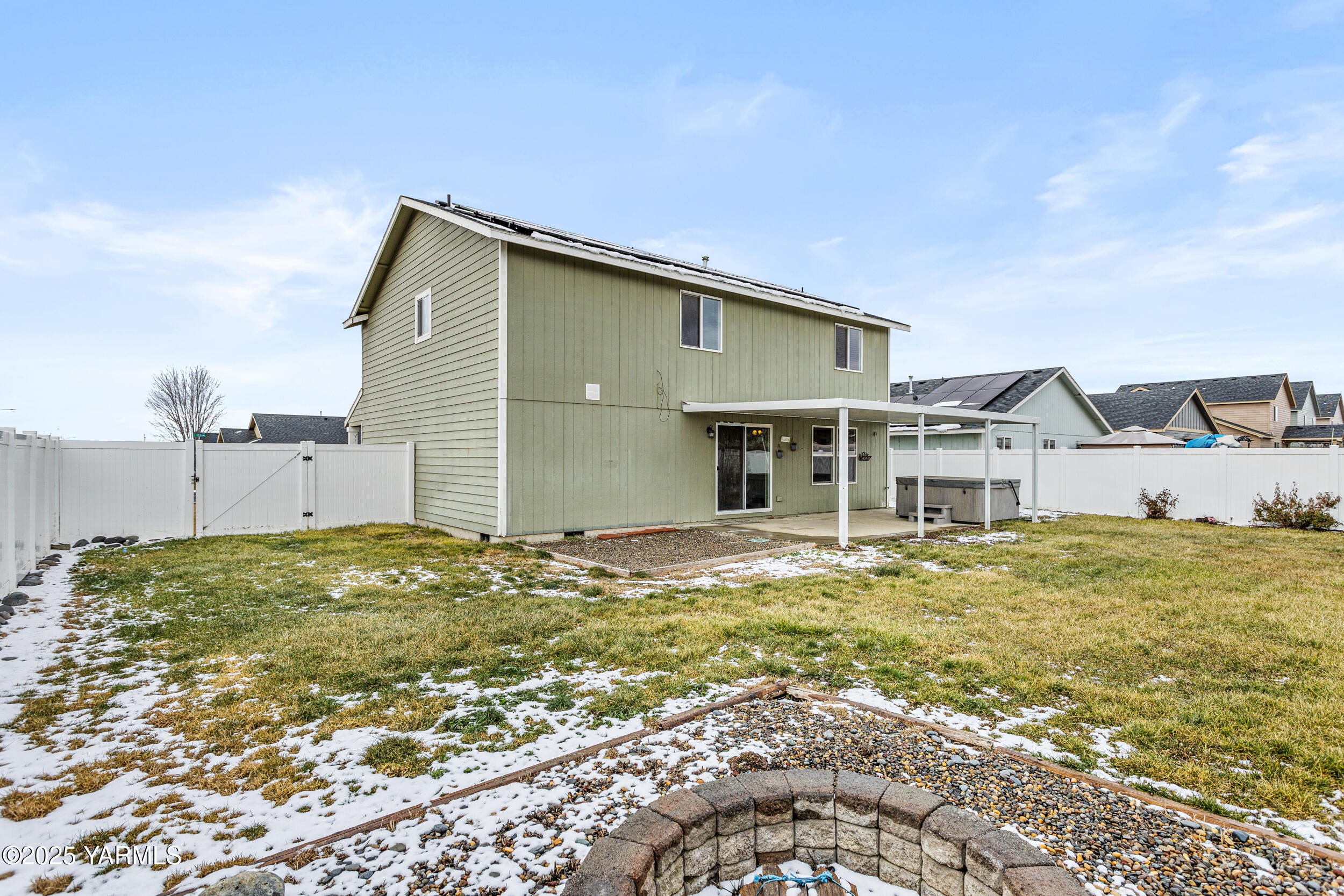 Moxee, Washington 98936, United States, 4 Bedrooms Bedrooms, ,3 BathroomsBathrooms,Residential,Pending,6123