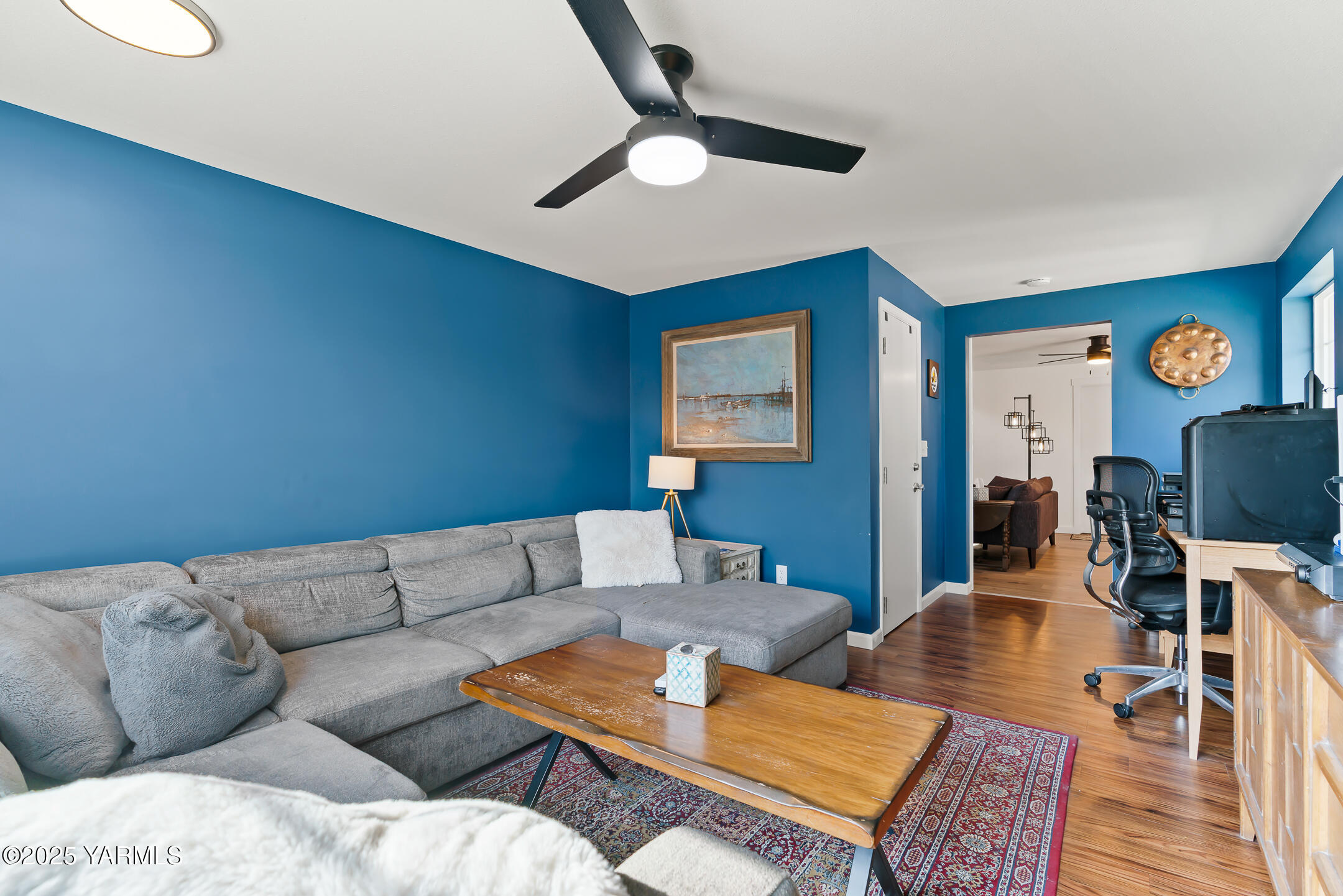 Yakima, Washington 98902, United States, 4 Bedrooms Bedrooms, ,2 BathroomsBathrooms,Residential,Pending,210263