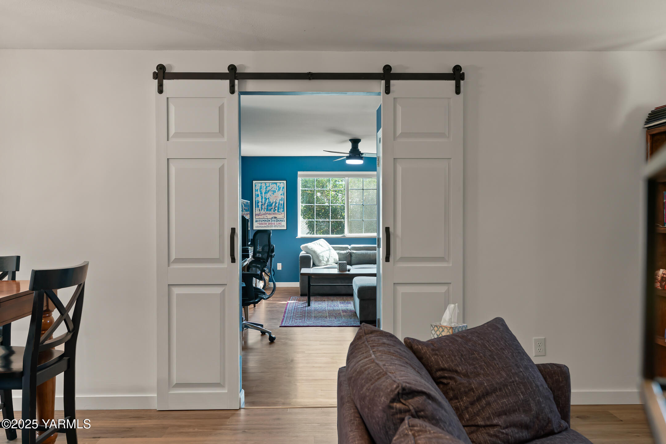 Yakima, Washington 98902, United States, 4 Bedrooms Bedrooms, ,2 BathroomsBathrooms,Residential,Pending,210263