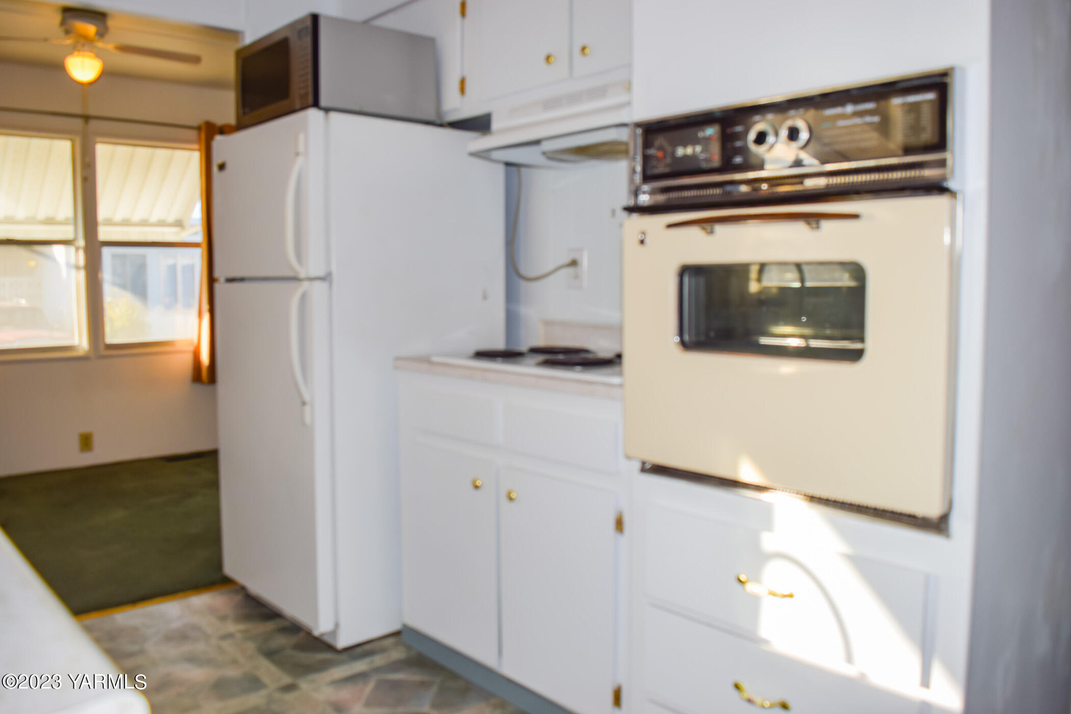 Yakima, Washington 98902, United States, 2 Bedrooms Bedrooms, ,2 BathroomsBathrooms,Residential,Active,69590