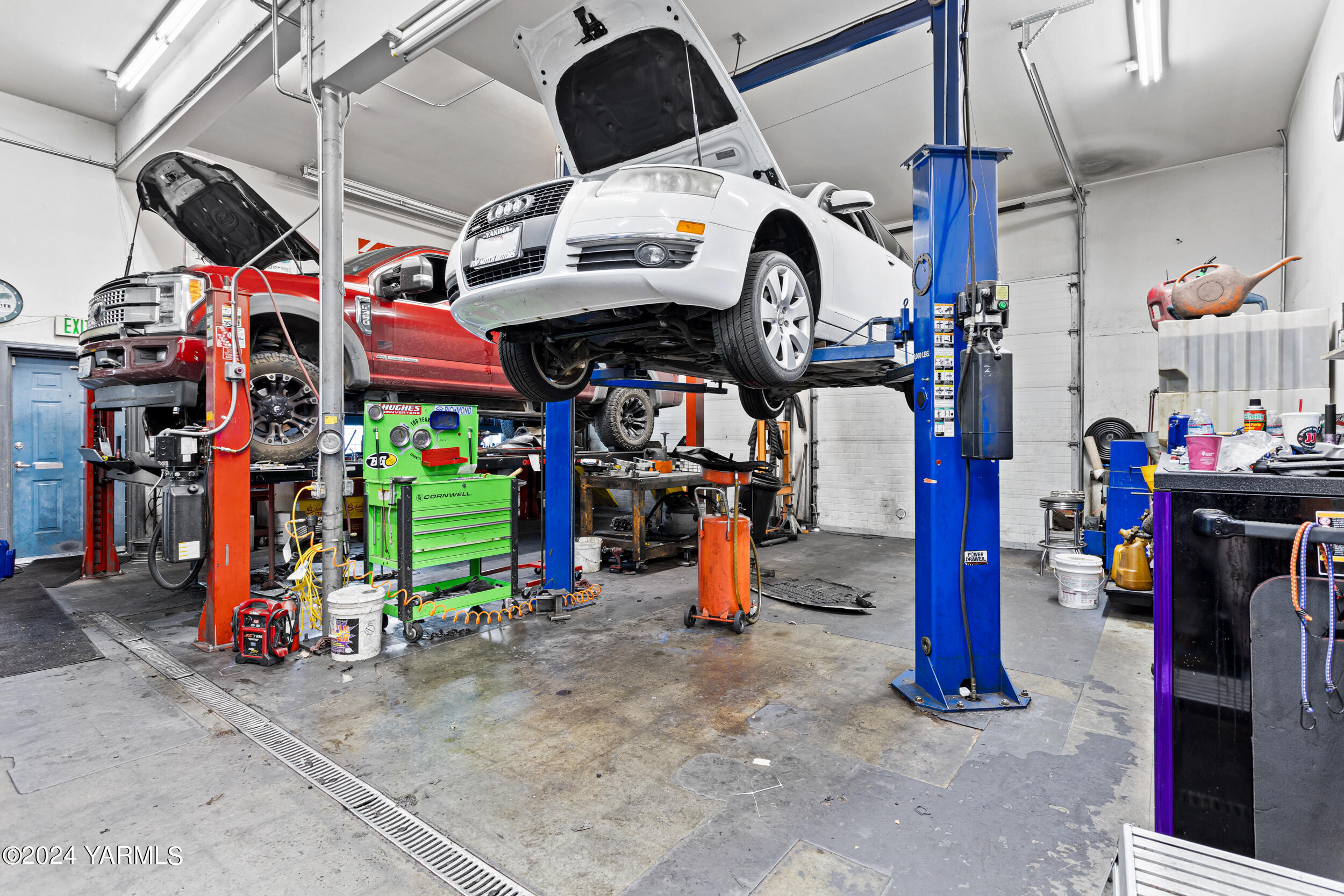 Yakima, Washington 98902, United States, ,Commercial,Active,62782