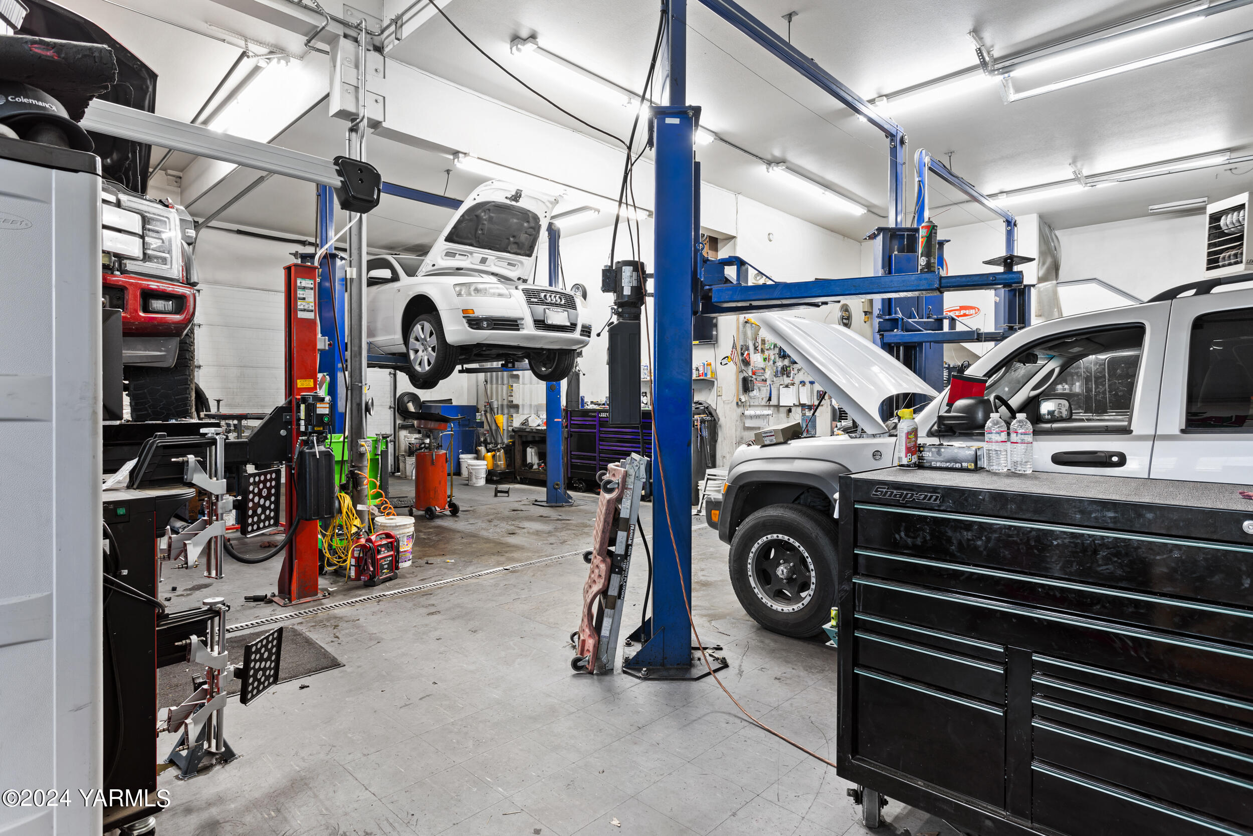 Yakima, Washington 98902, United States, ,Commercial,Active,62782