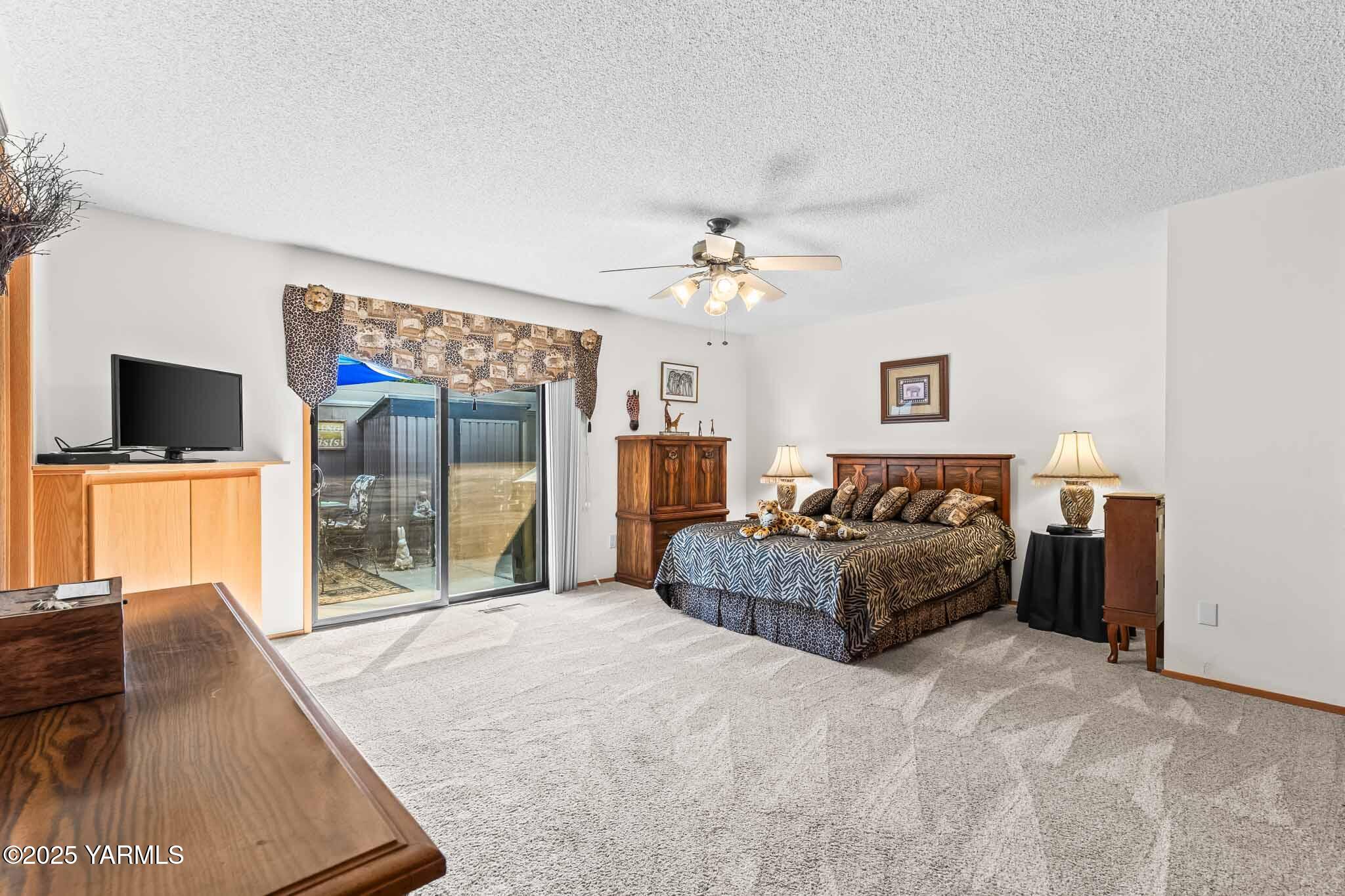 Yakima, Washington 98908, United States, 3 Bedrooms Bedrooms, ,2 BathroomsBathrooms,Residential,Active,204511