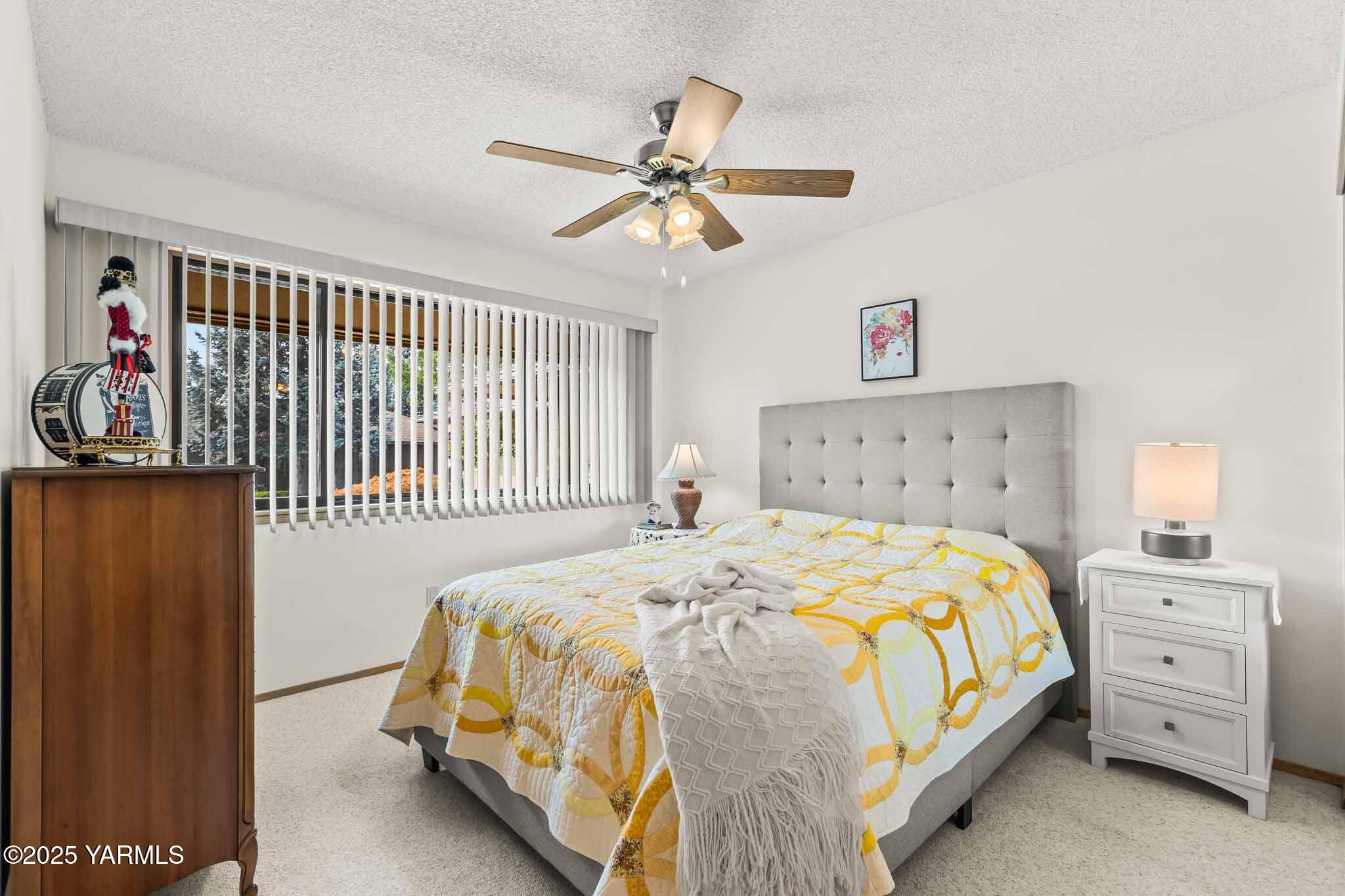 Yakima, Washington 98908, United States, 3 Bedrooms Bedrooms, ,2 BathroomsBathrooms,Residential,Active,204511