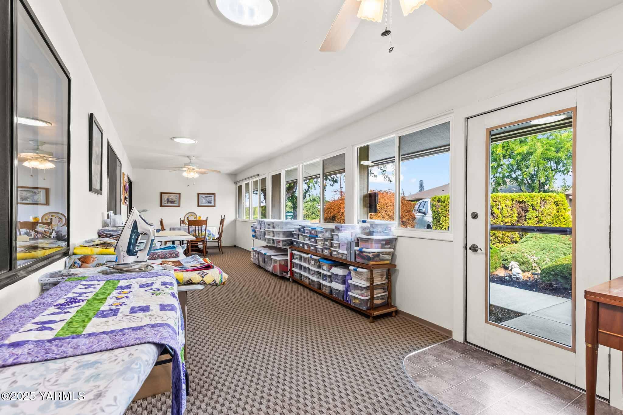 Yakima, Washington 98908, United States, 3 Bedrooms Bedrooms, ,2 BathroomsBathrooms,Residential,Active,204511