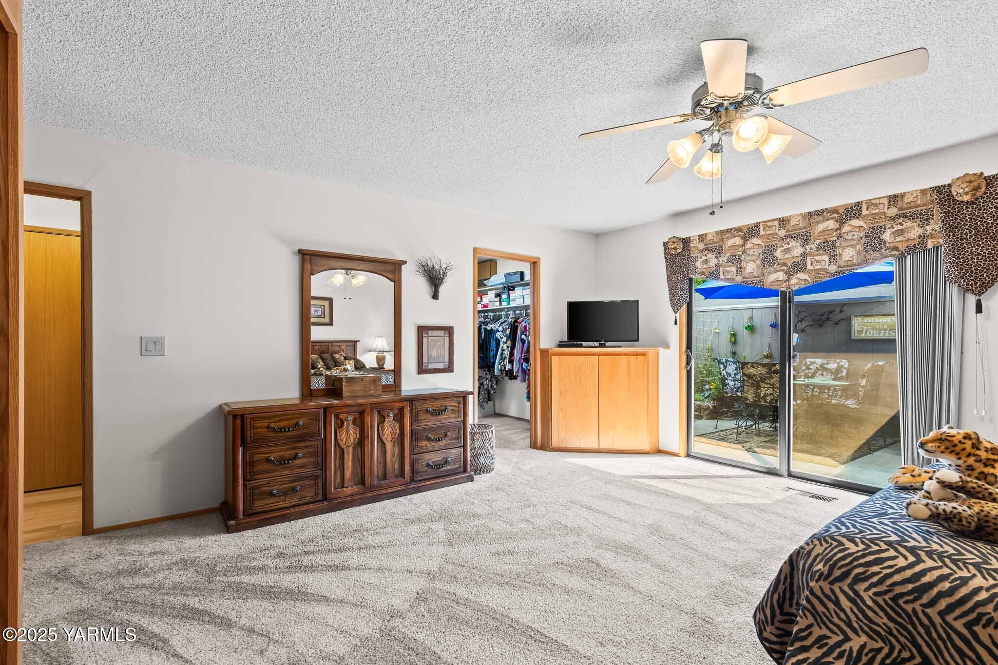 Yakima, Washington 98908, United States, 3 Bedrooms Bedrooms, ,2 BathroomsBathrooms,Residential,Active,204511