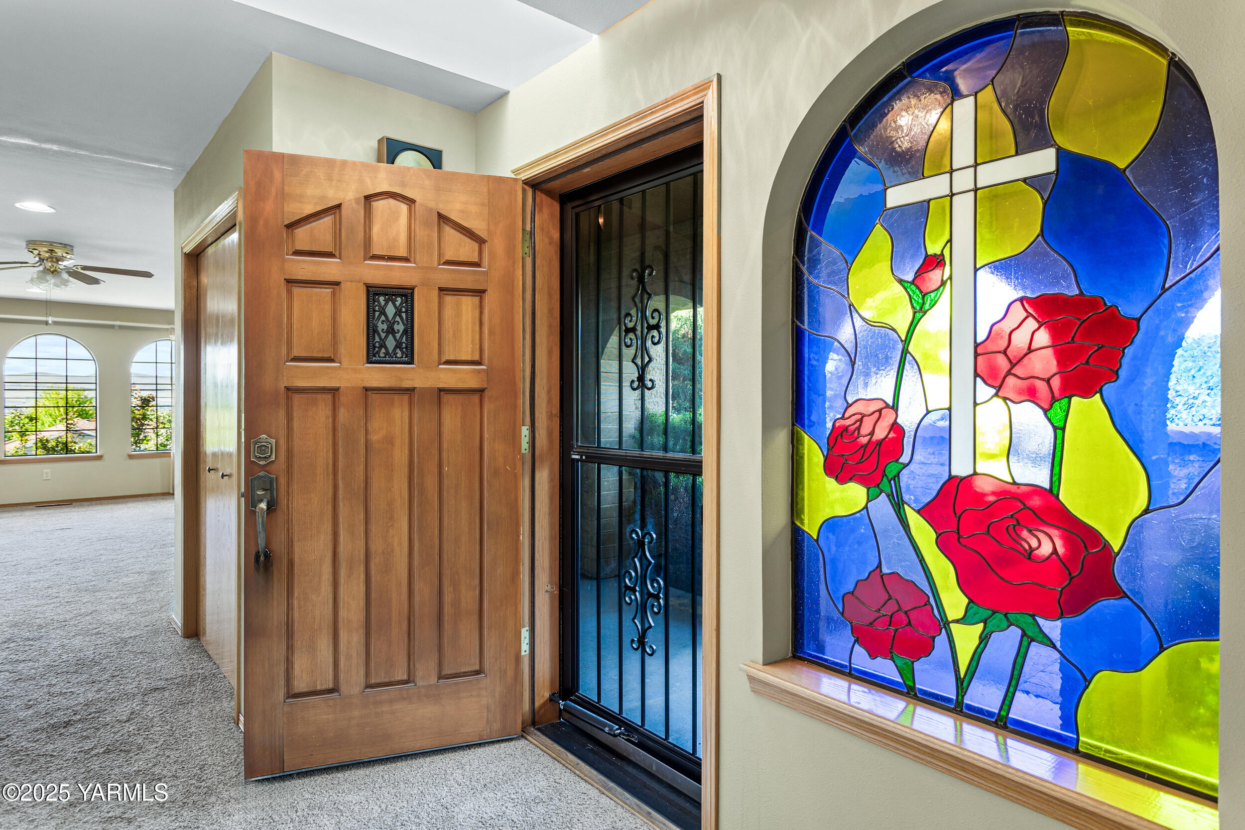 Yakima, Washington 98908, United States, 3 Bedrooms Bedrooms, ,3 BathroomsBathrooms,Residential,Active,122362