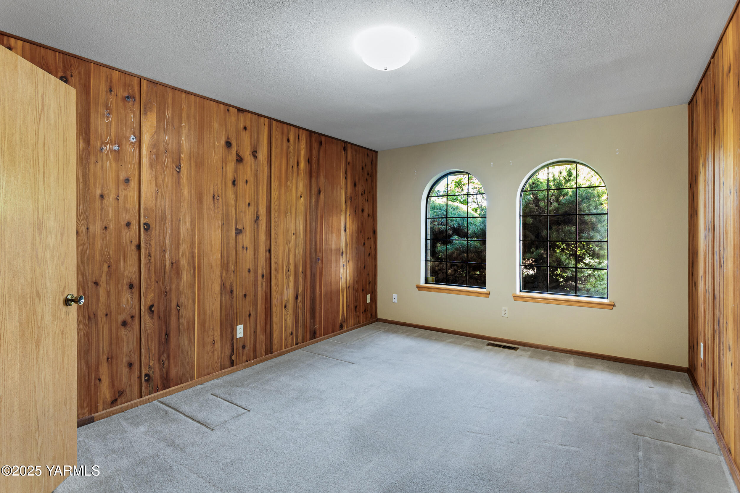 Yakima, Washington 98908, United States, 3 Bedrooms Bedrooms, ,3 BathroomsBathrooms,Residential,Active,122362