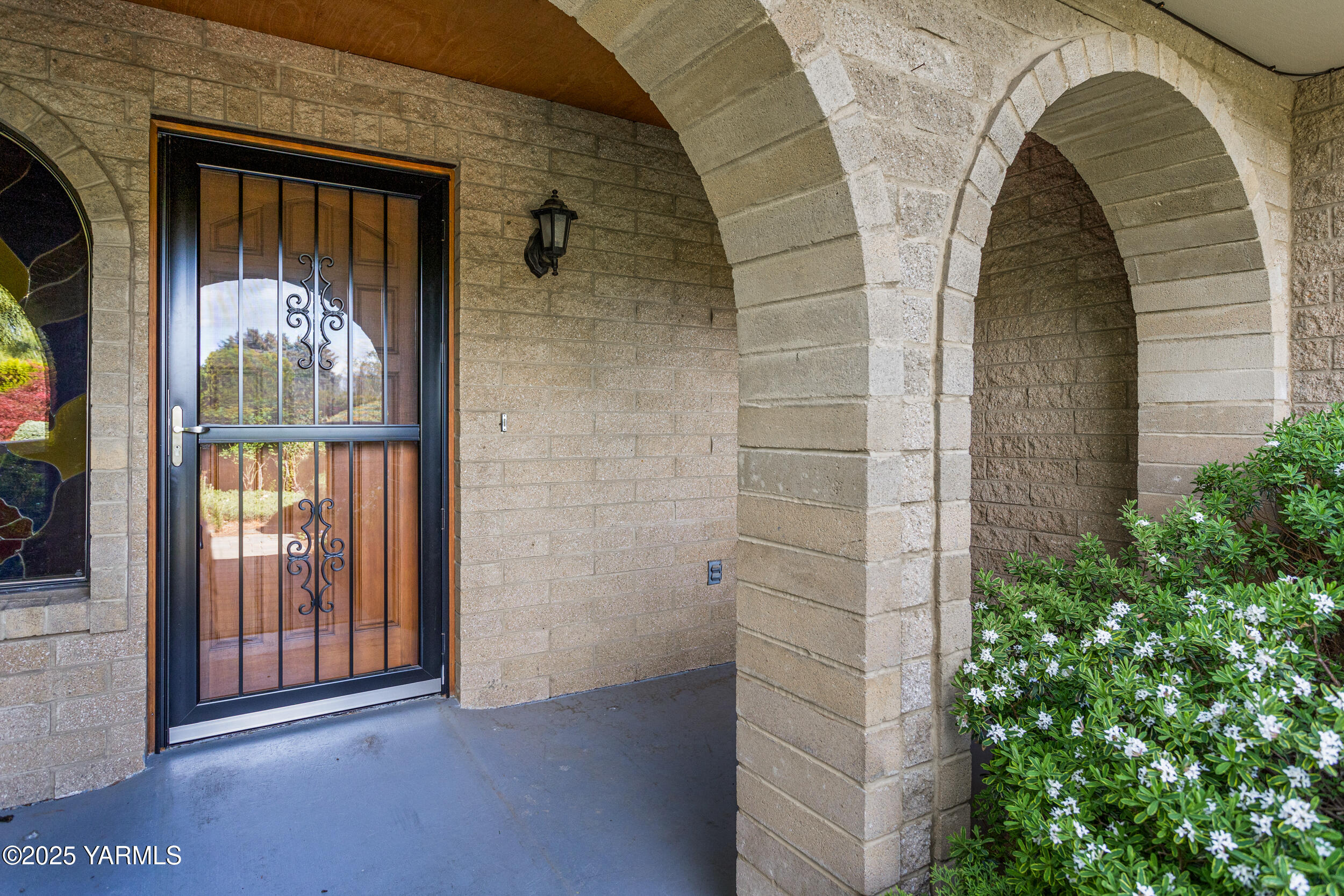 Yakima, Washington 98908, United States, 3 Bedrooms Bedrooms, ,3 BathroomsBathrooms,Residential,Active,122362