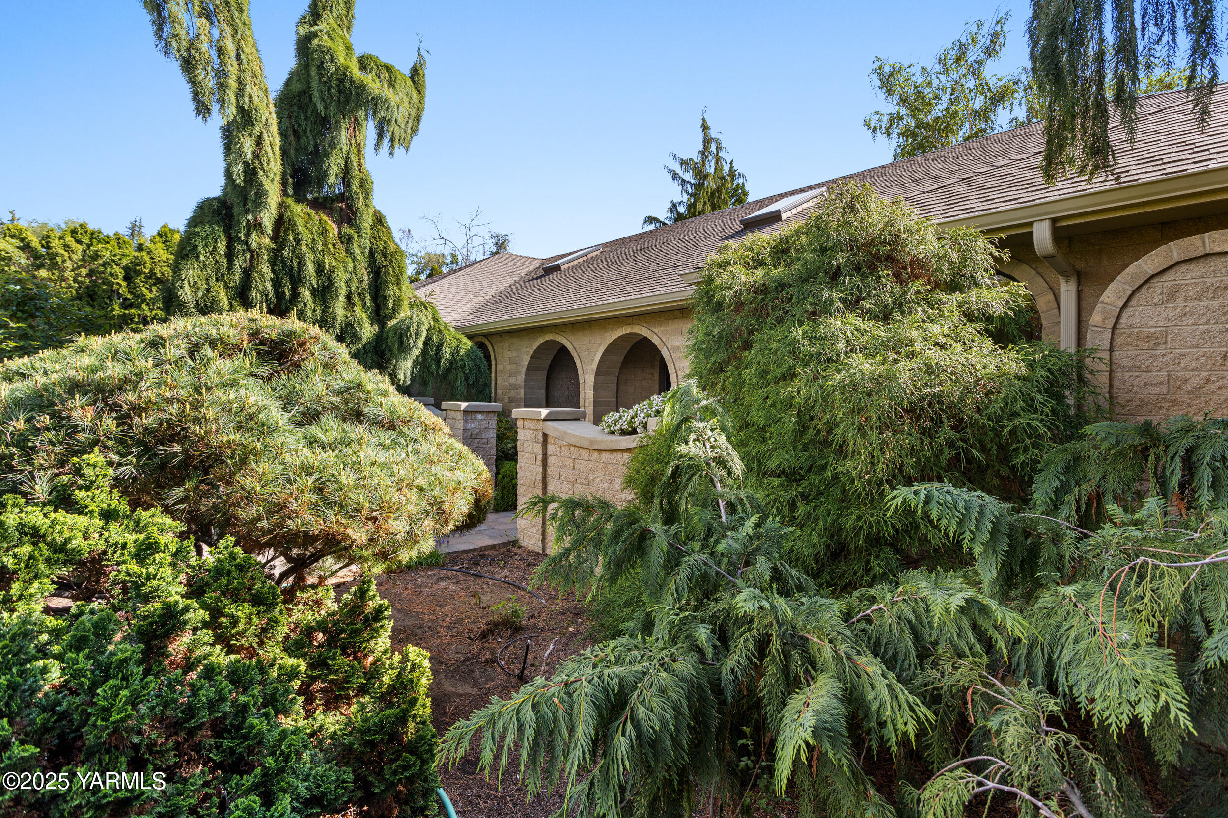 Yakima, Washington 98908, United States, 3 Bedrooms Bedrooms, ,3 BathroomsBathrooms,Residential,Active,122362