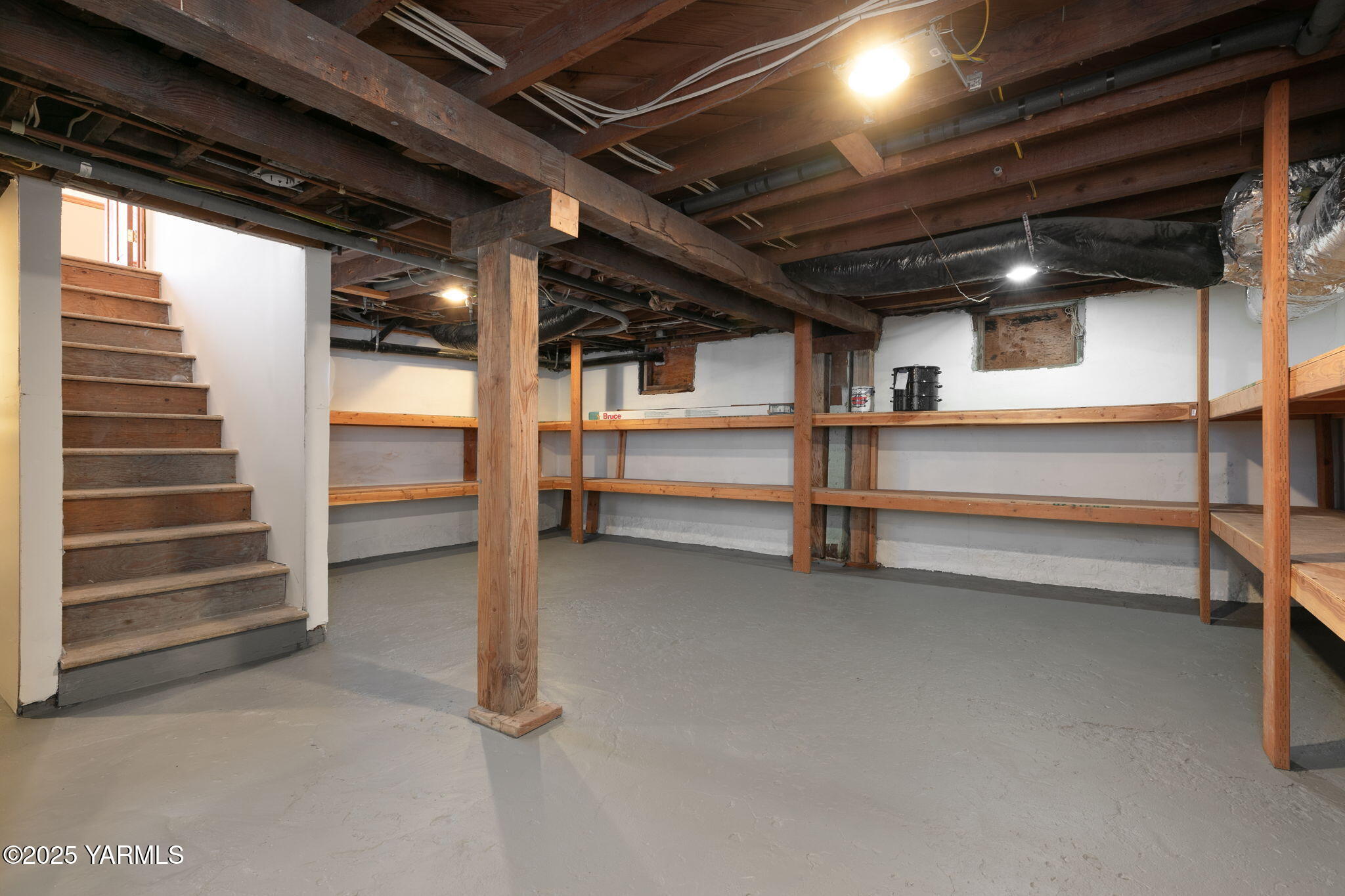 Yakima, Washington 98902, United States, 5 Bedrooms Bedrooms, ,3 BathroomsBathrooms,Residential,Active,125518