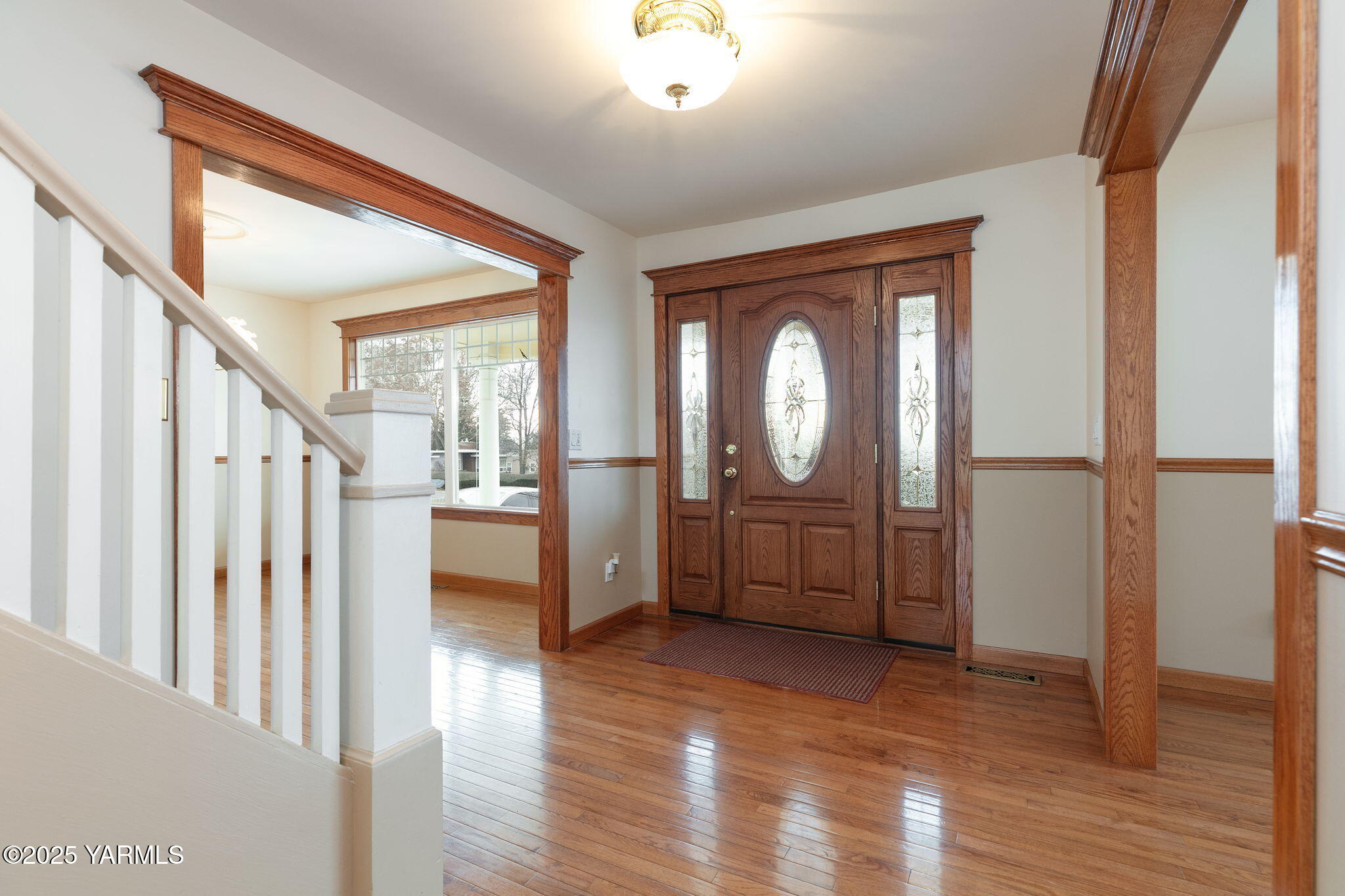 Yakima, Washington 98902, United States, 5 Bedrooms Bedrooms, ,3 BathroomsBathrooms,Residential,Active,125518