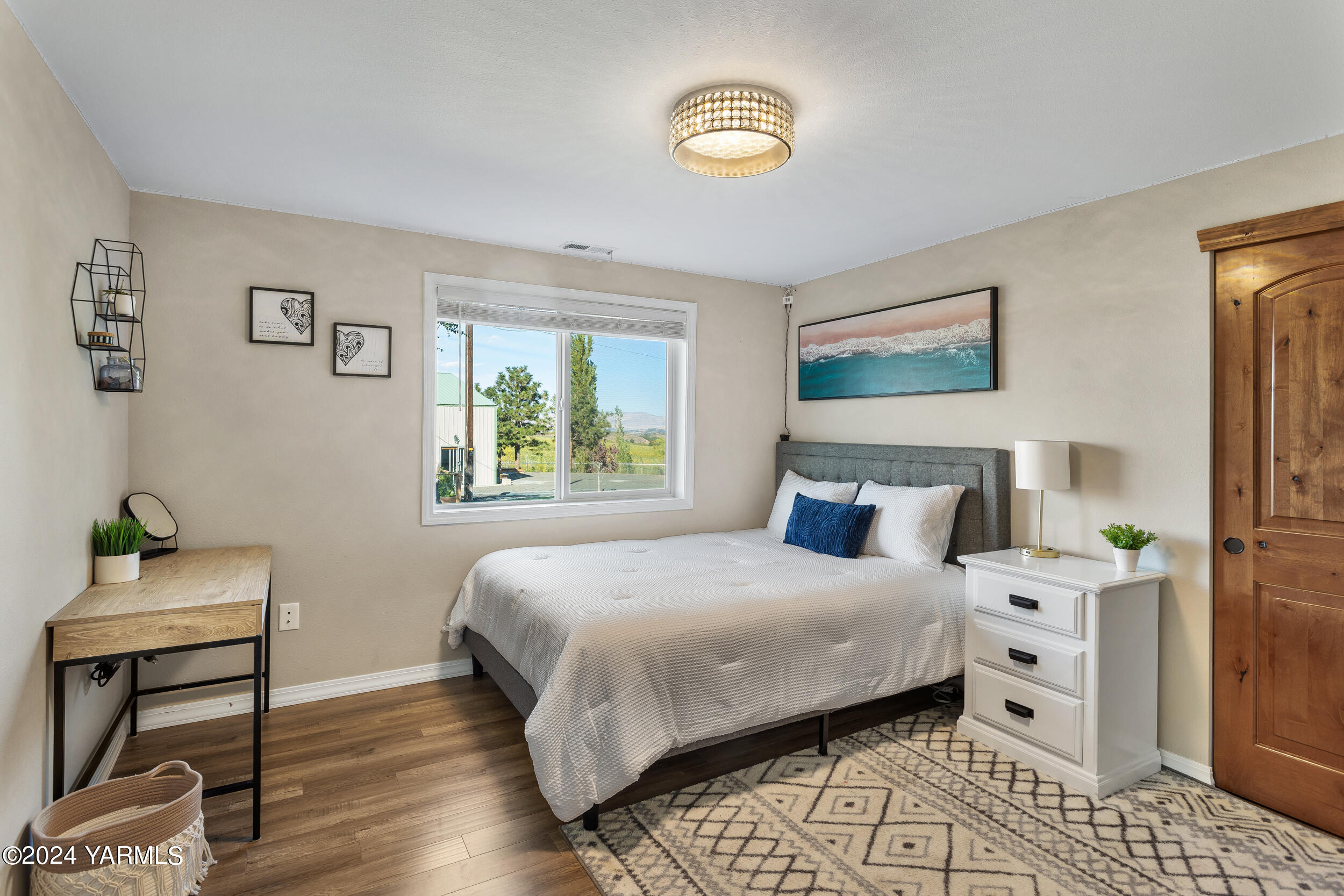 Yakima, Washington 98908, United States, 3 Bedrooms Bedrooms, ,2 BathroomsBathrooms,Residential,Pending,39830