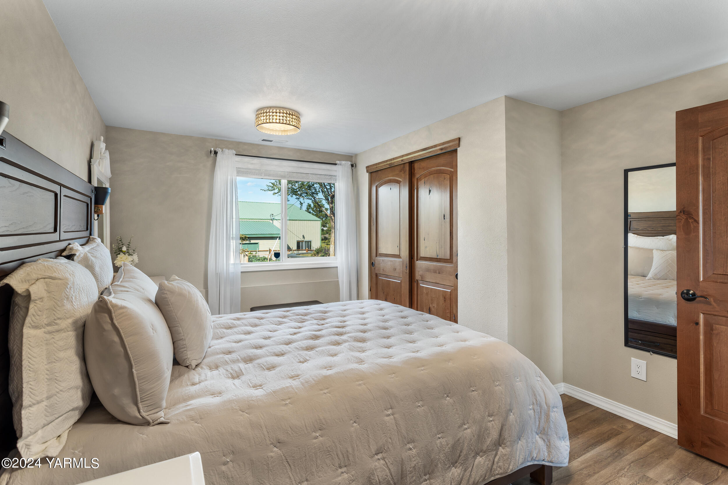 Yakima, Washington 98908, United States, 3 Bedrooms Bedrooms, ,2 BathroomsBathrooms,Residential,Pending,39830