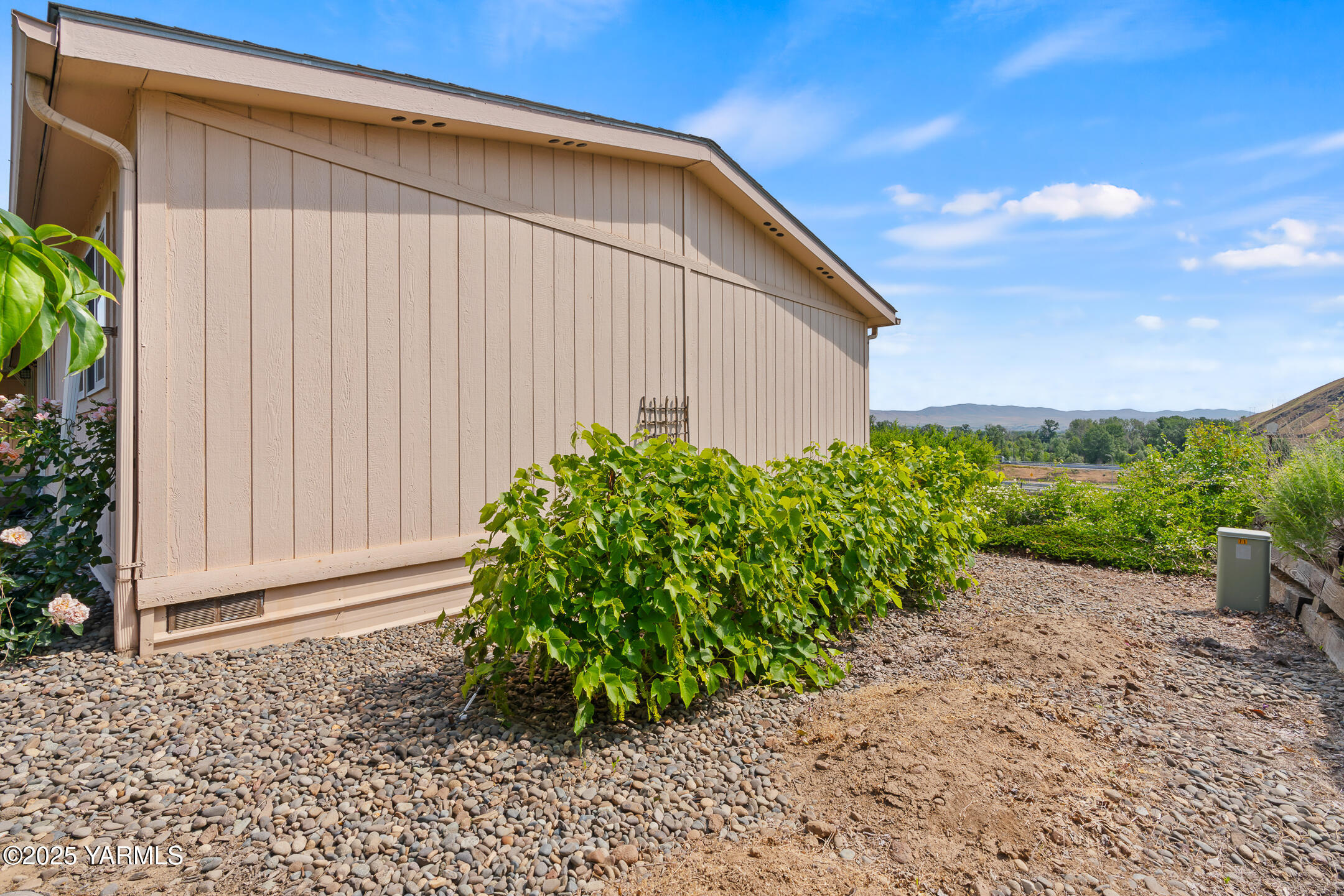 Union Gap, Washington 98903, United States, 3 Bedrooms Bedrooms, ,2 BathroomsBathrooms,Residential,Pending,144604