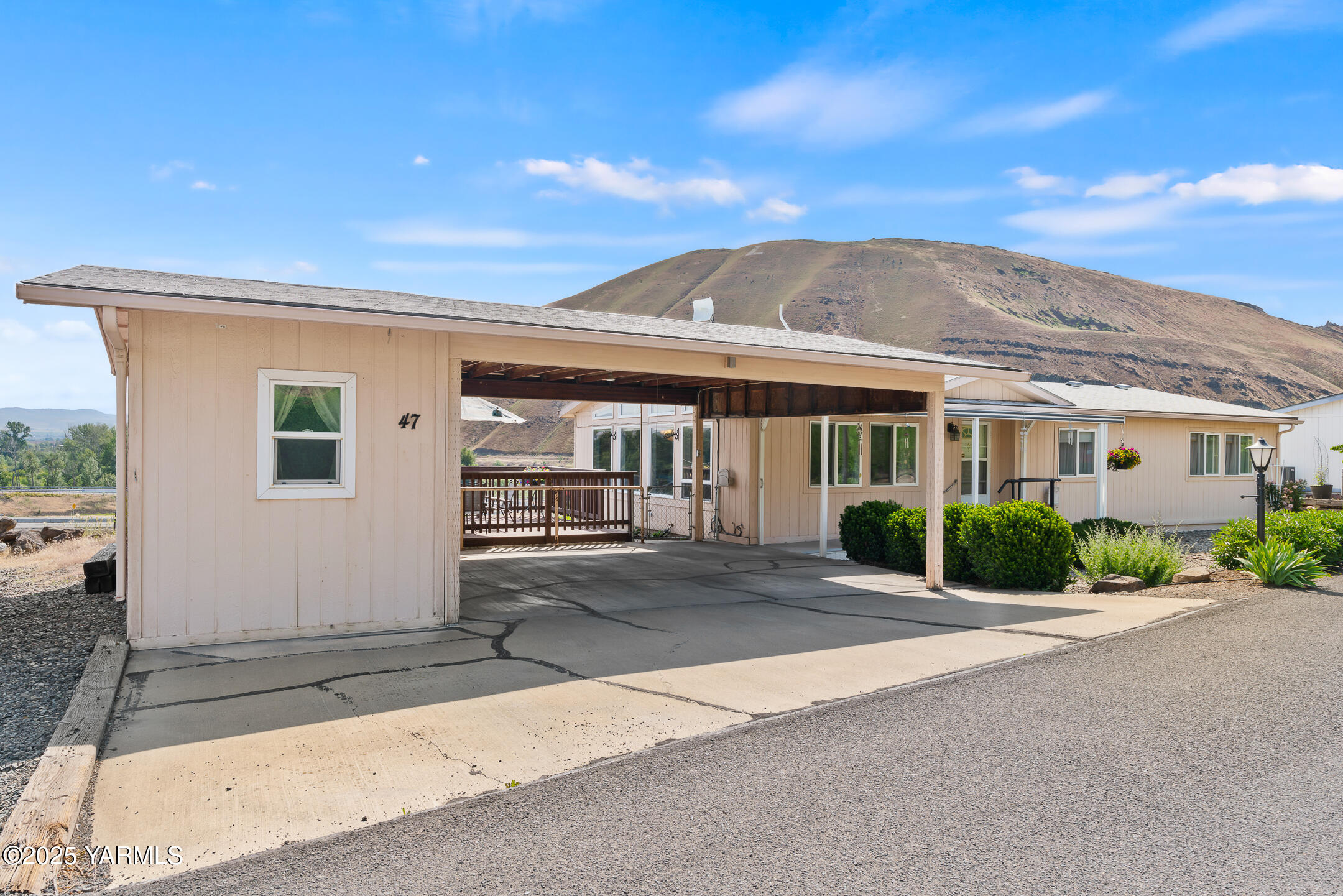 Union Gap, Washington 98903, United States, 3 Bedrooms Bedrooms, ,2 BathroomsBathrooms,Residential,Pending,144604