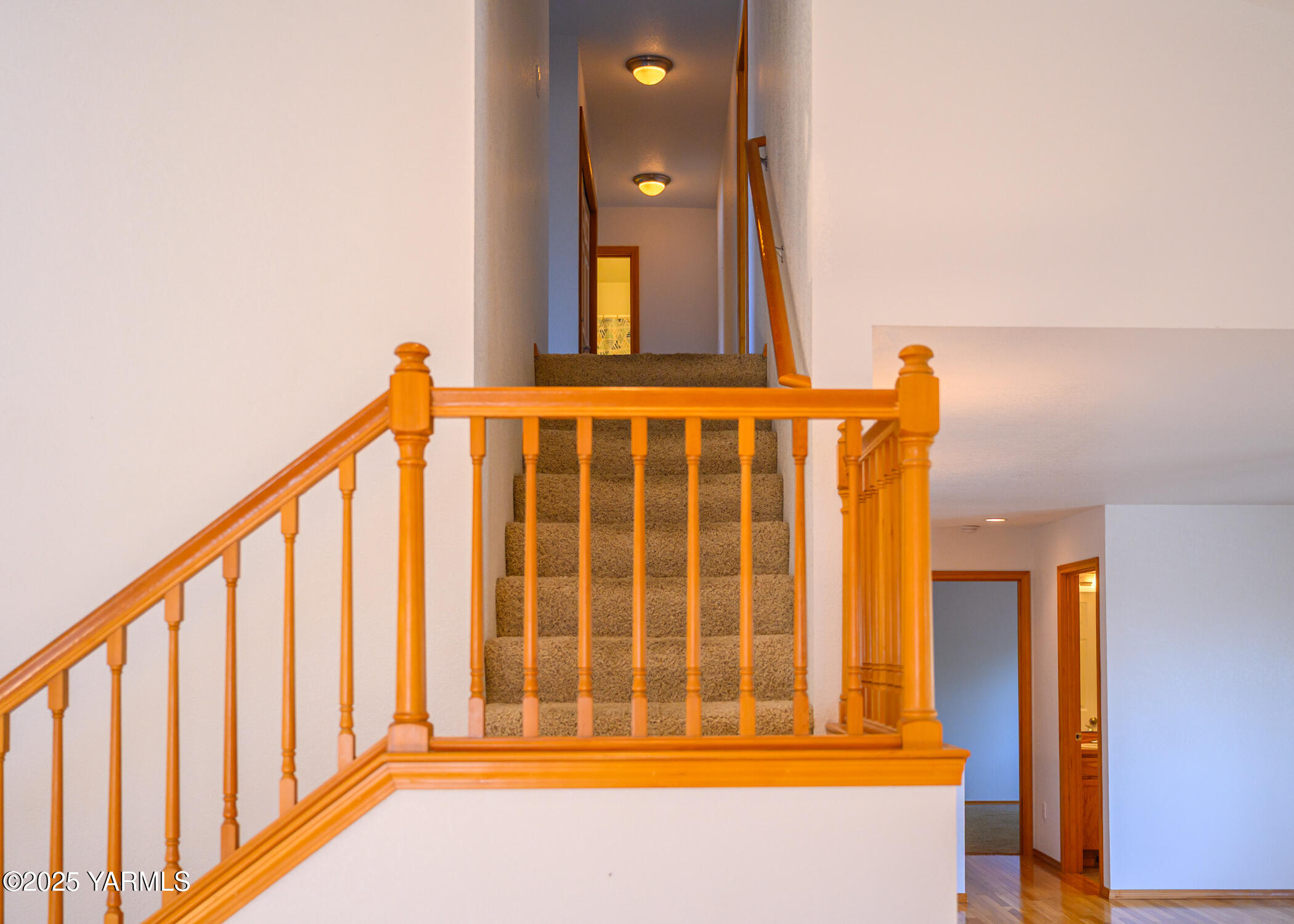 Selah, Washington 98942, United States, 5 Bedrooms Bedrooms, ,4 BathroomsBathrooms,Residential,Active,219545