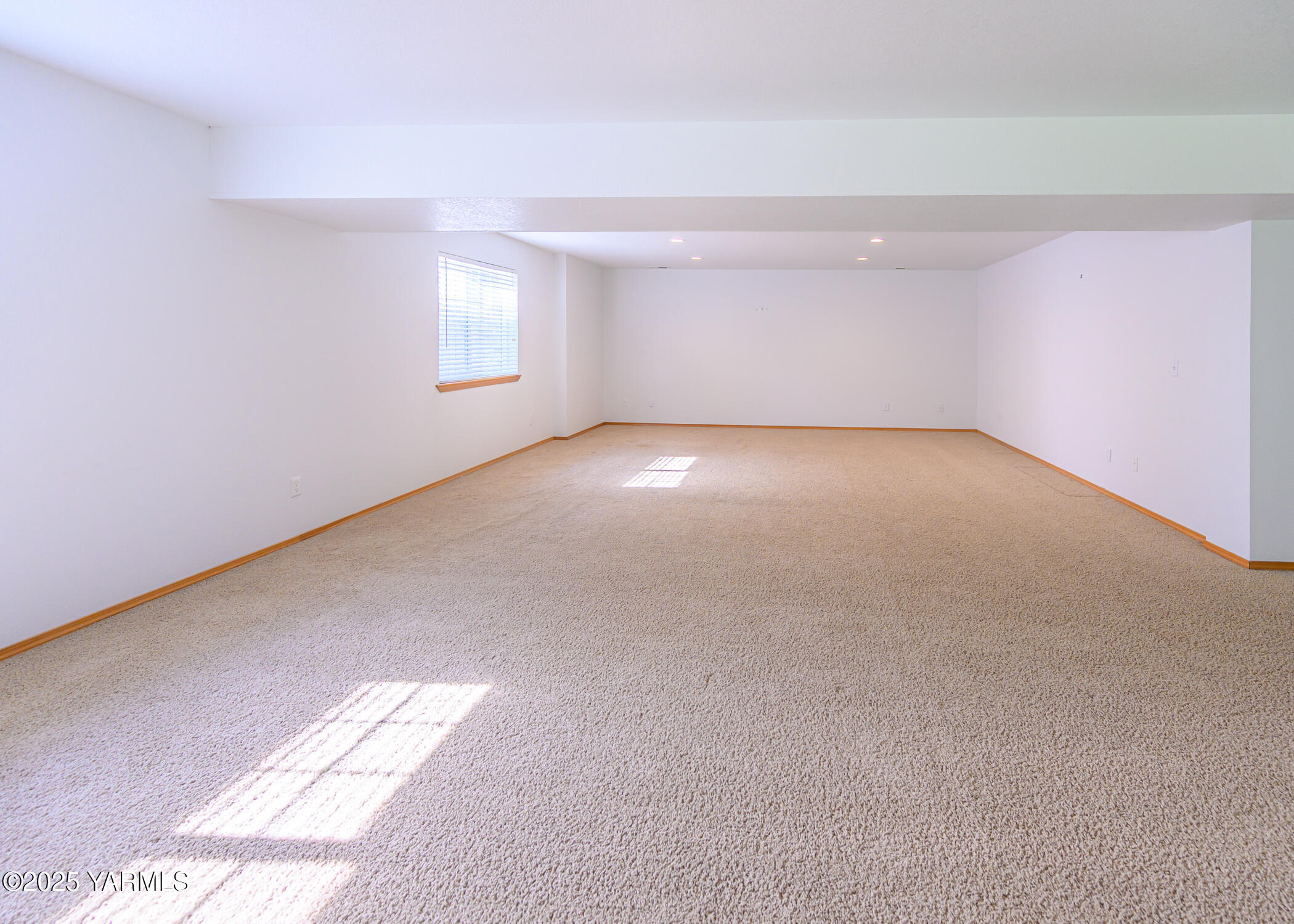 Selah, Washington 98942, United States, 5 Bedrooms Bedrooms, ,4 BathroomsBathrooms,Residential,Active,219545