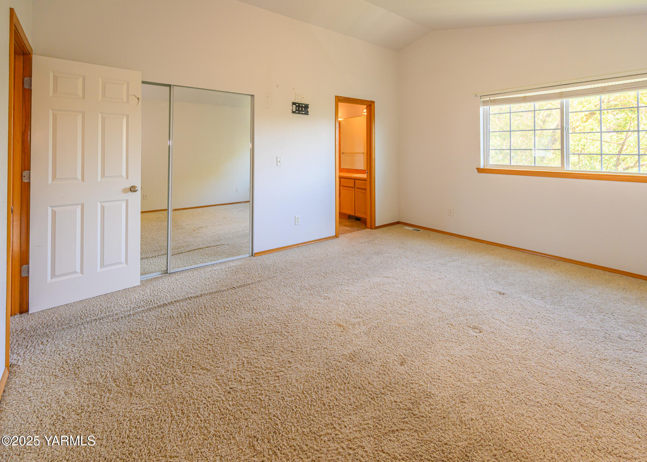 Selah, Washington 98942, United States, 5 Bedrooms Bedrooms, ,4 BathroomsBathrooms,Residential,Active,219545