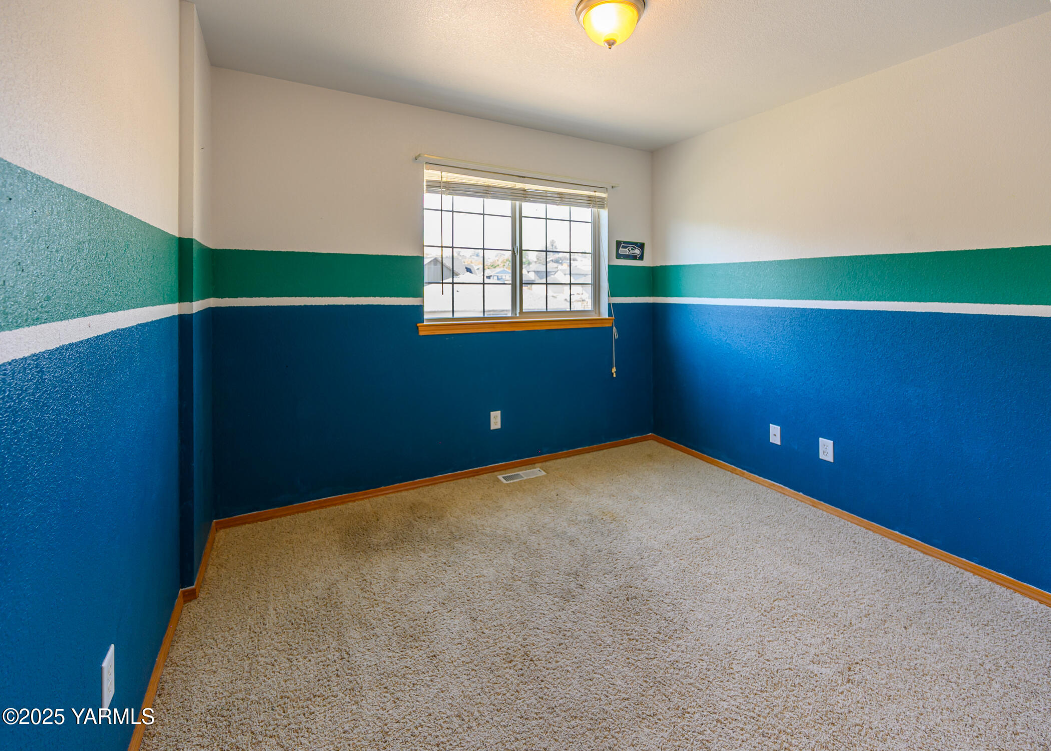 Selah, Washington 98942, United States, 5 Bedrooms Bedrooms, ,4 BathroomsBathrooms,Residential,Active,219545