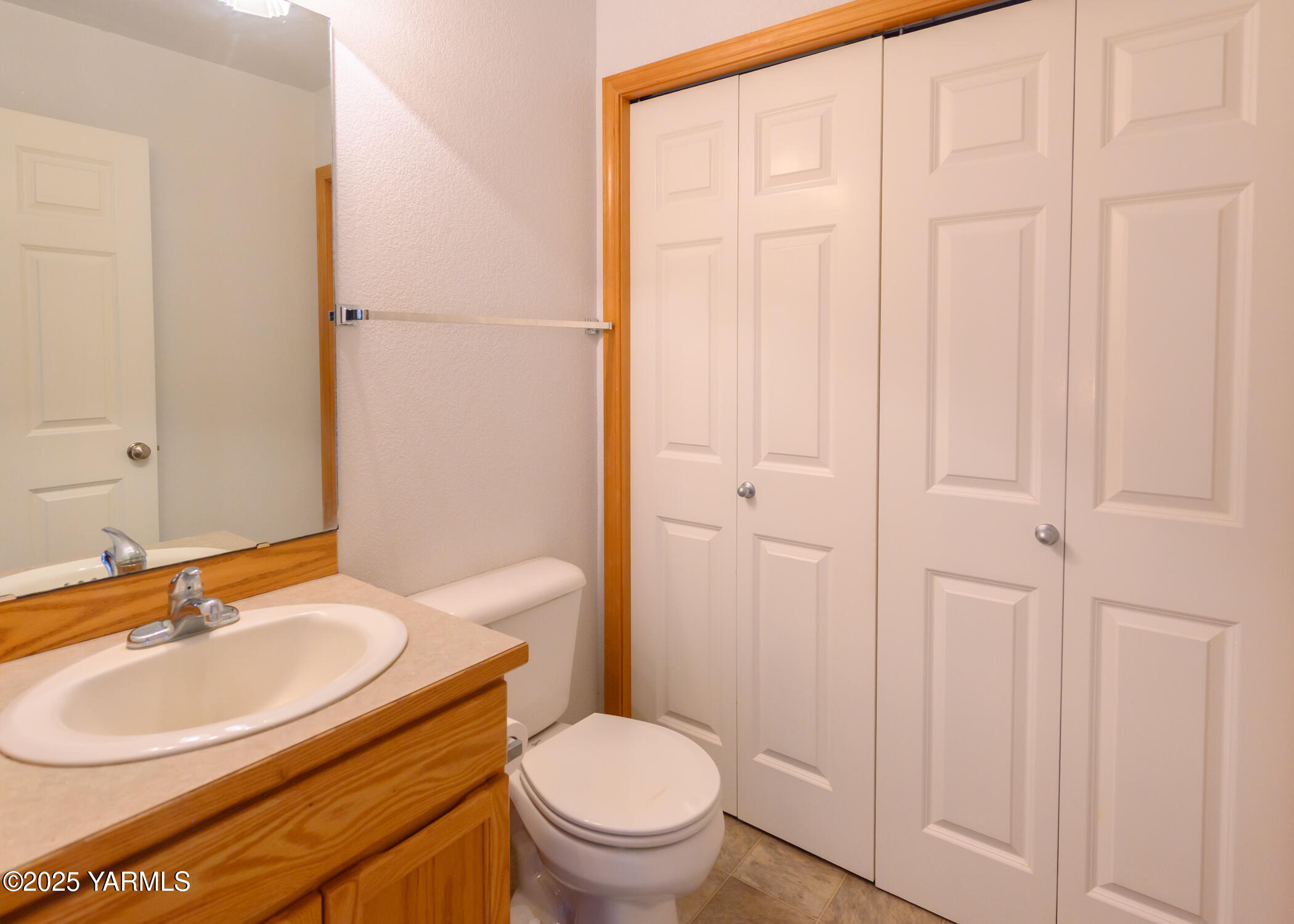 Selah, Washington 98942, United States, 5 Bedrooms Bedrooms, ,4 BathroomsBathrooms,Residential,Active,219545