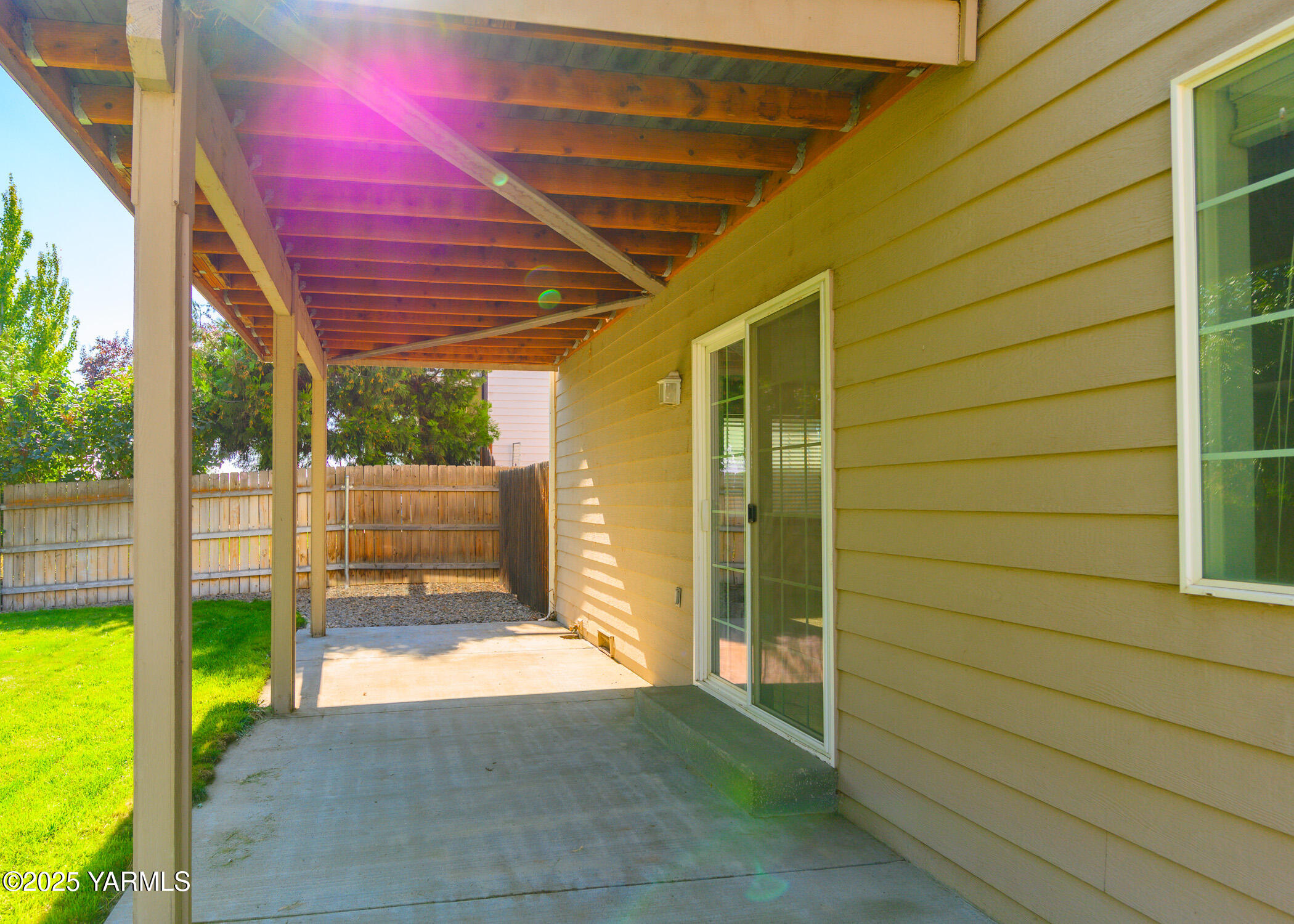 Selah, Washington 98942, United States, 5 Bedrooms Bedrooms, ,4 BathroomsBathrooms,Residential,Active,219545